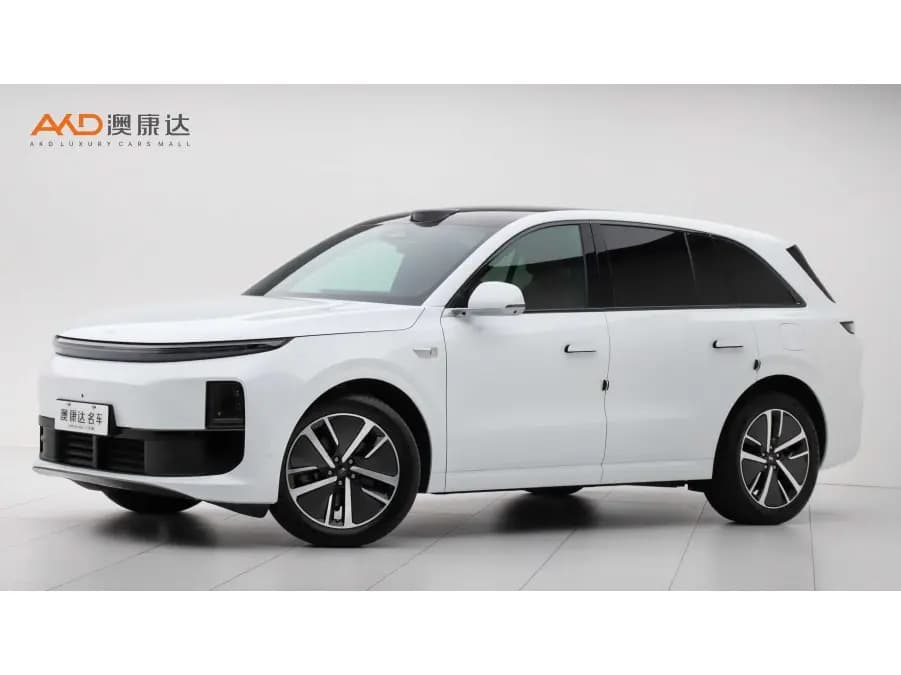 Lixiang L6 2024 г. 45582 км.