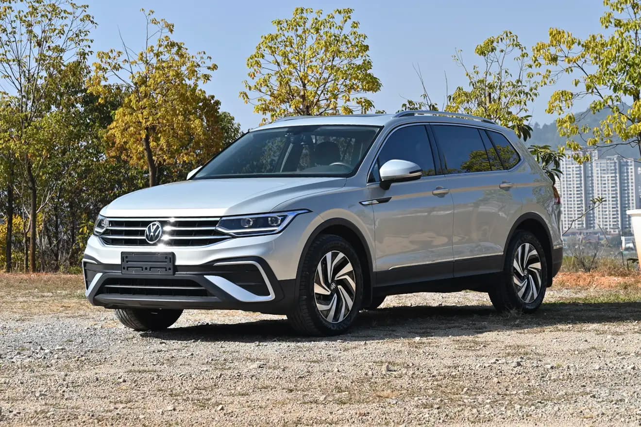 Volkswagen Tiguan L 2021 г. 34105 км.