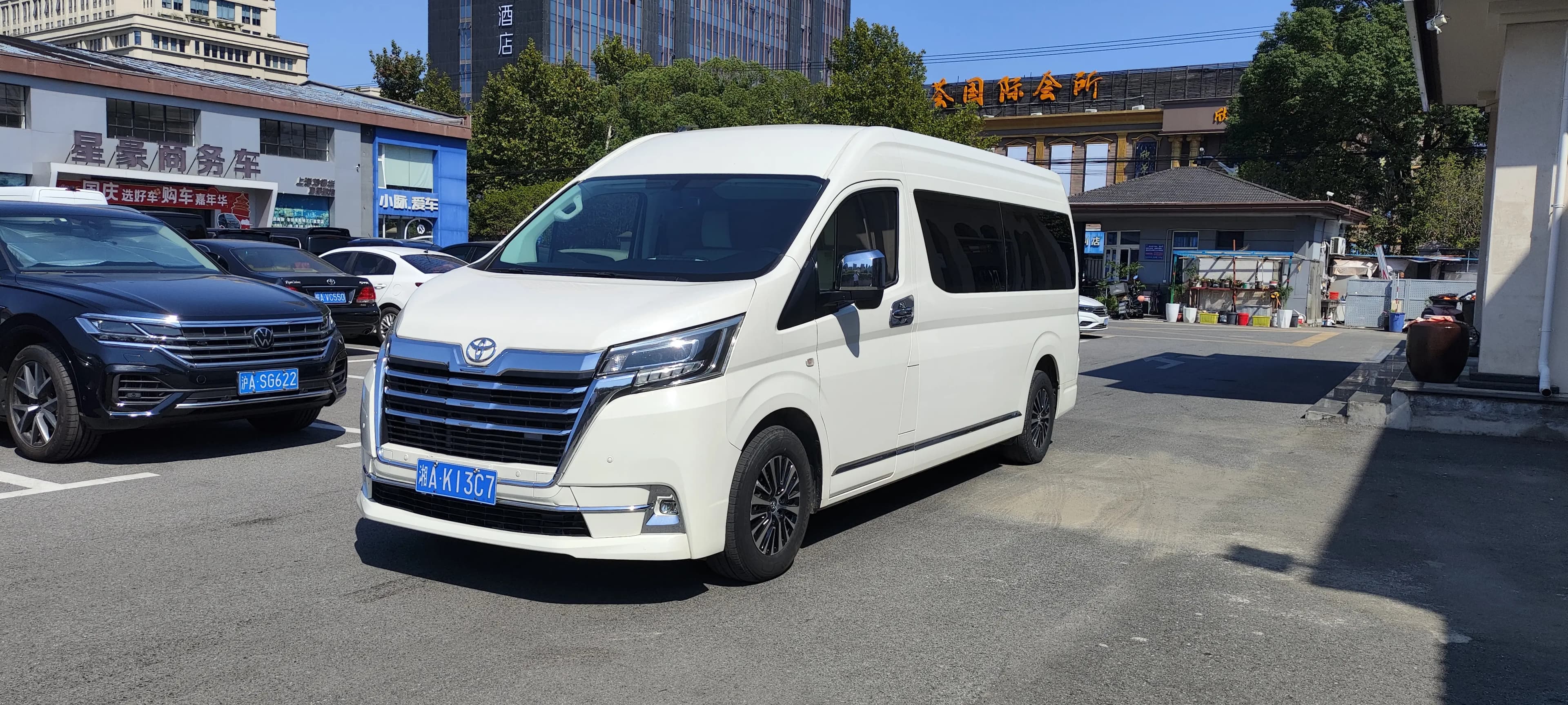 Toyota HiAce 2022 г. 59137 км.