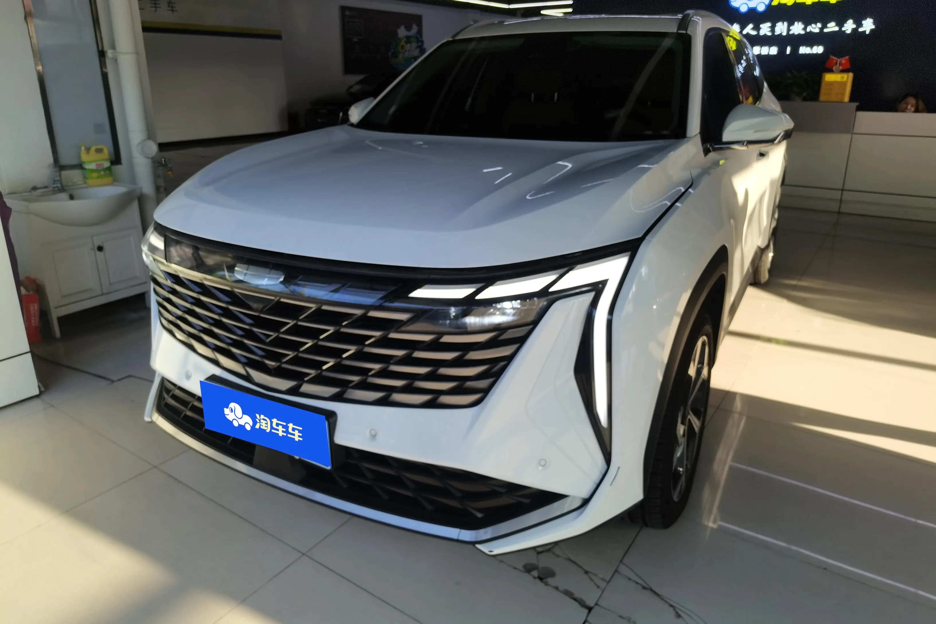 Geely Atlas L 2023 г. 56204 км.