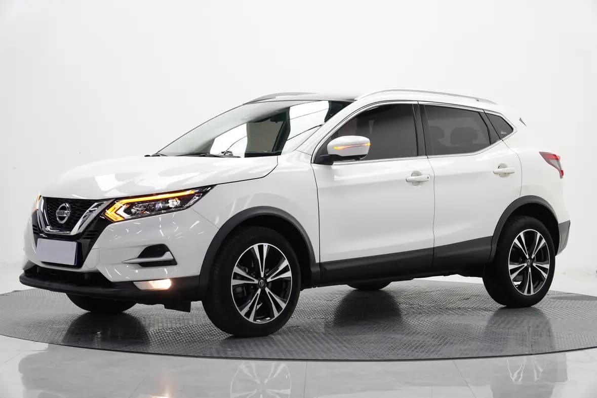 Nissan Qashqai 2021 г. 17012 км.
