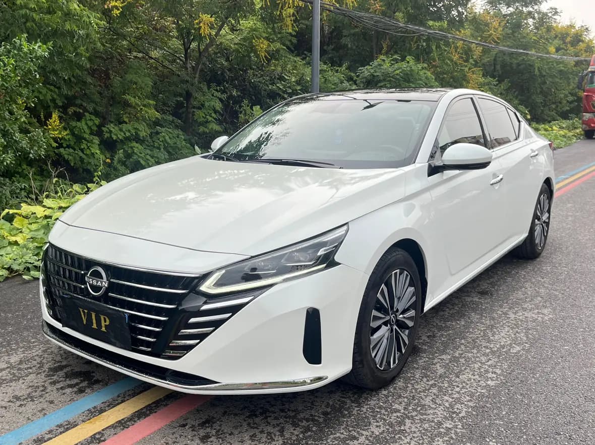 Nissan Altima 2023 г. 57054 км.