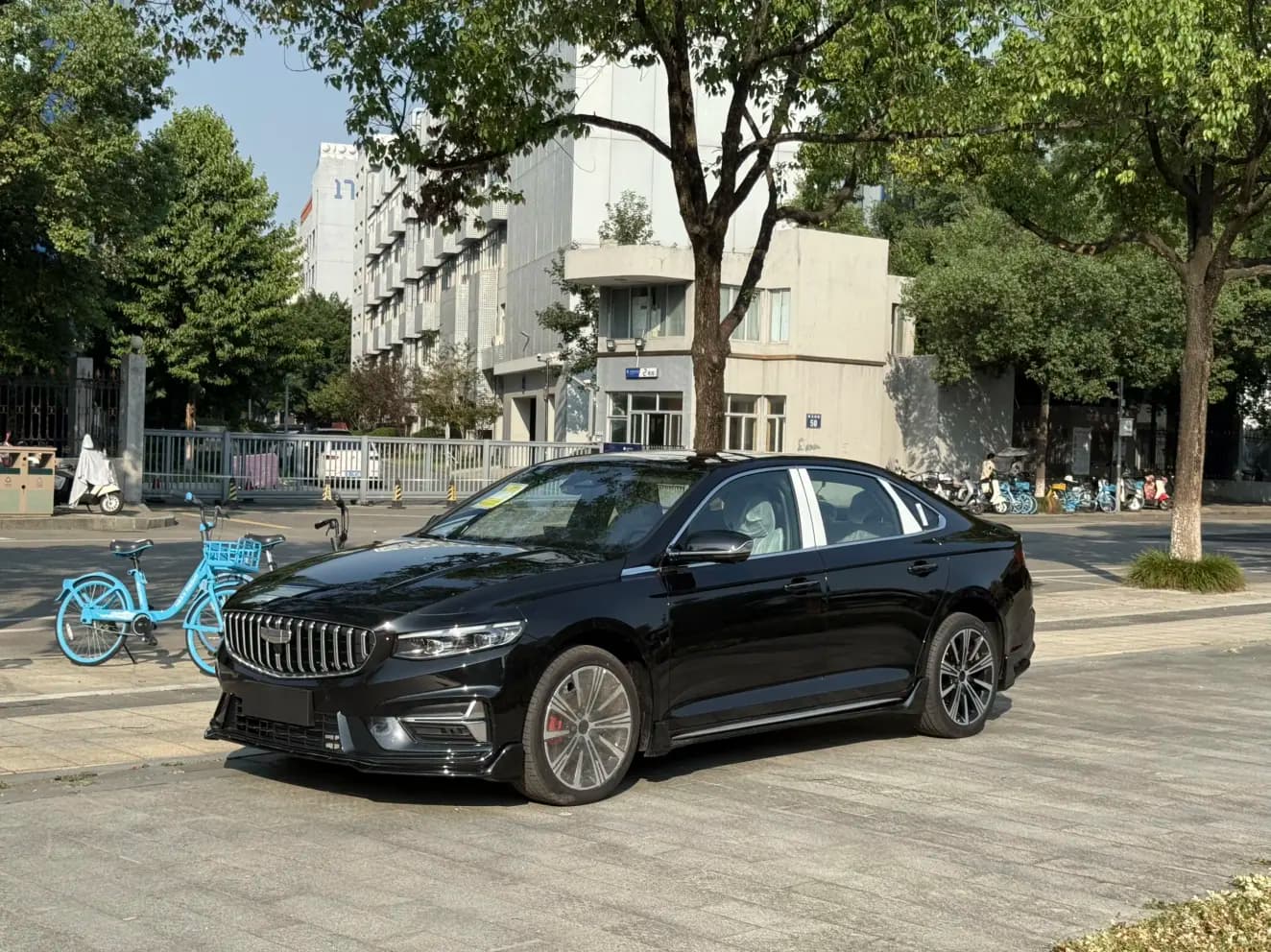 Geely Xingyue L 2.0T DCT (218 л.с.) 2025 г. 105 км
