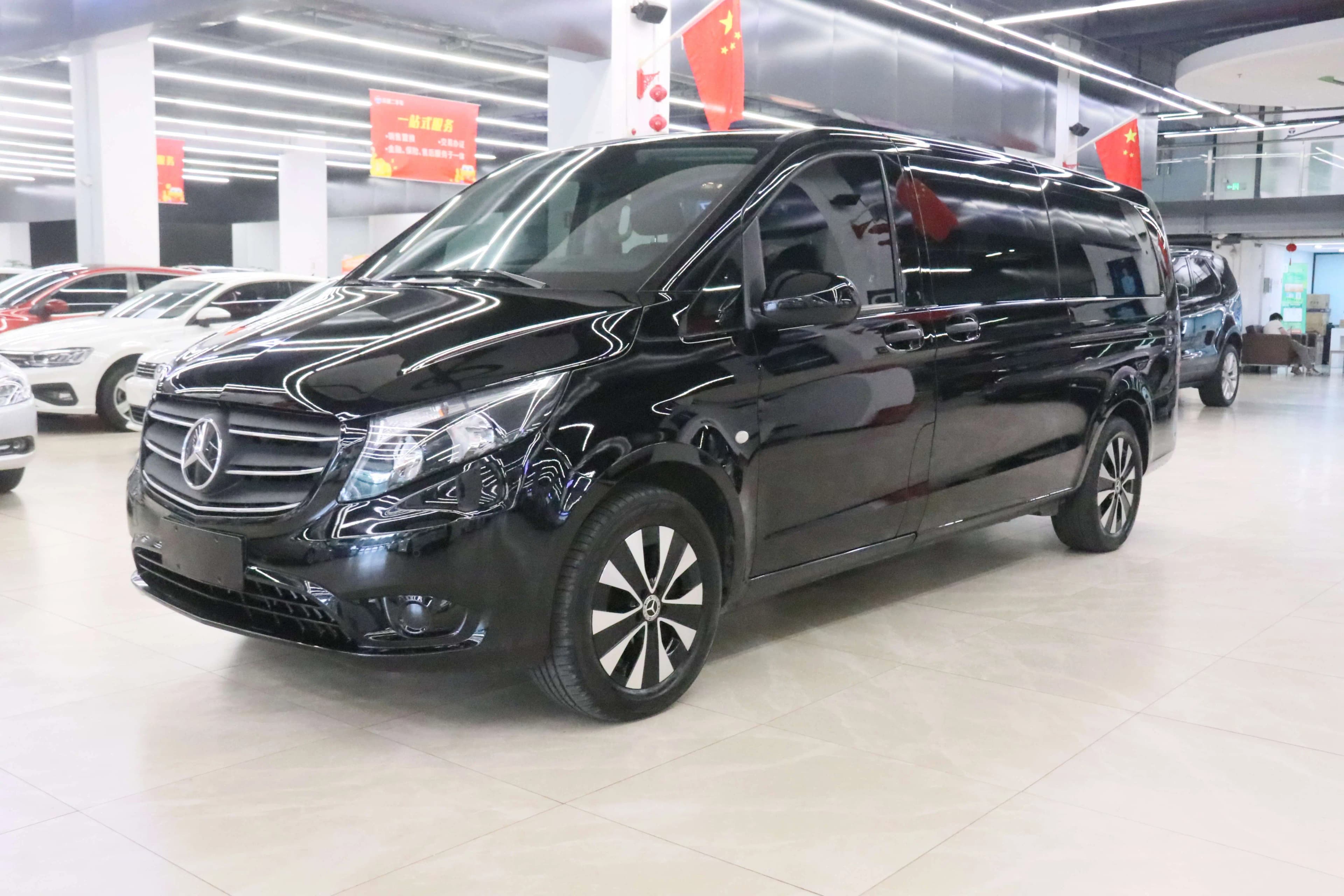 Mercedes-Benz Vito 2023 г. 89164 км.