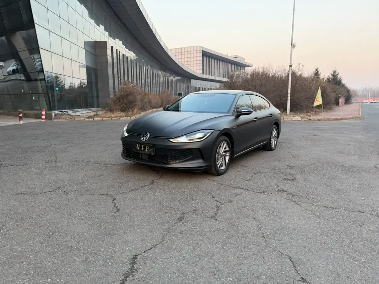 Volkswagen Lamando 2022 г. 44121 км.