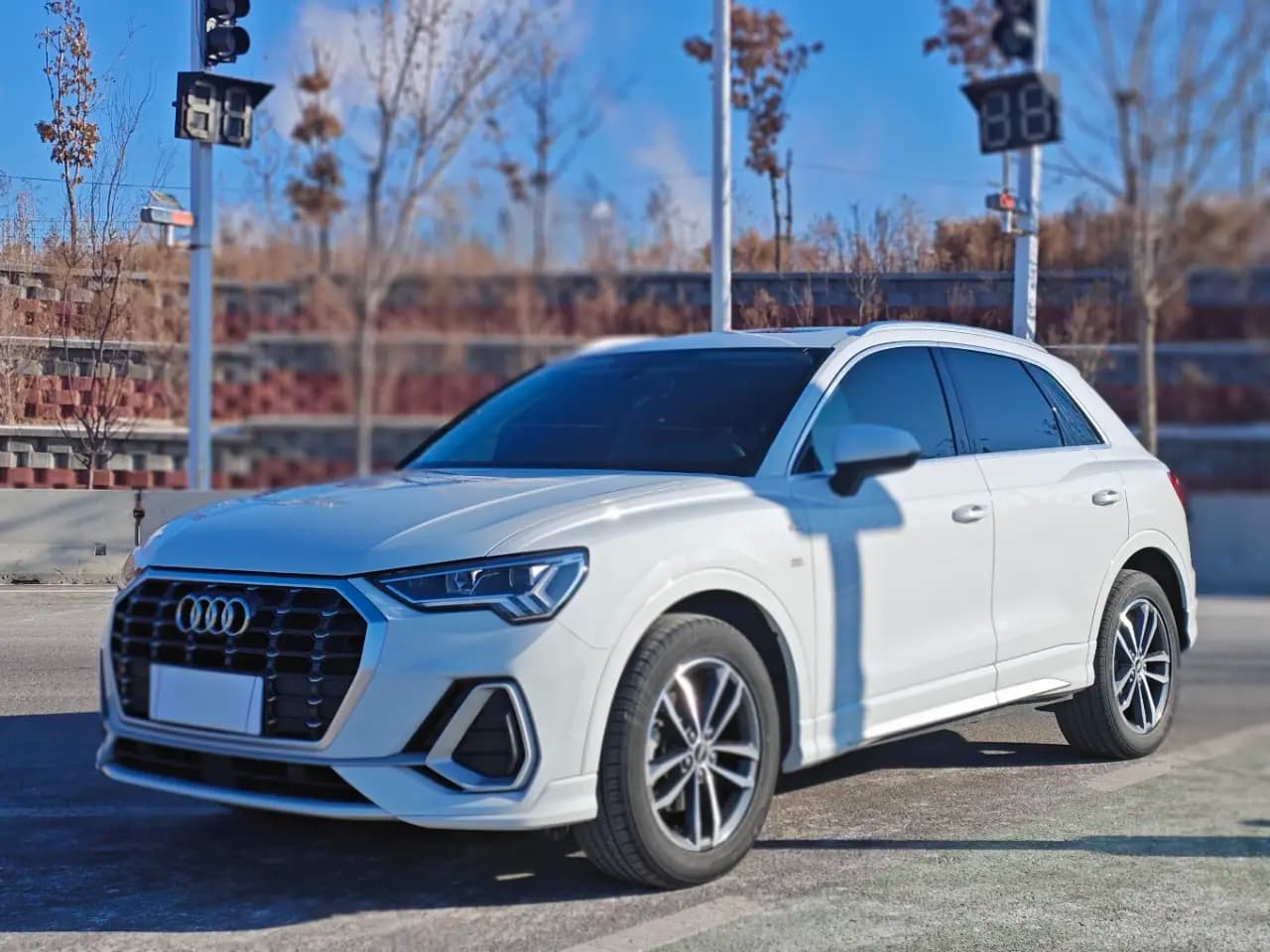 Audi Q3 2022 г. 52143 км.