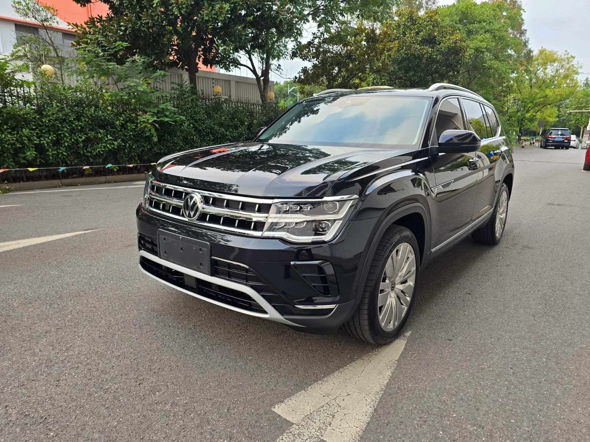 Volkswagen Teramont 2024 г. 738 км.