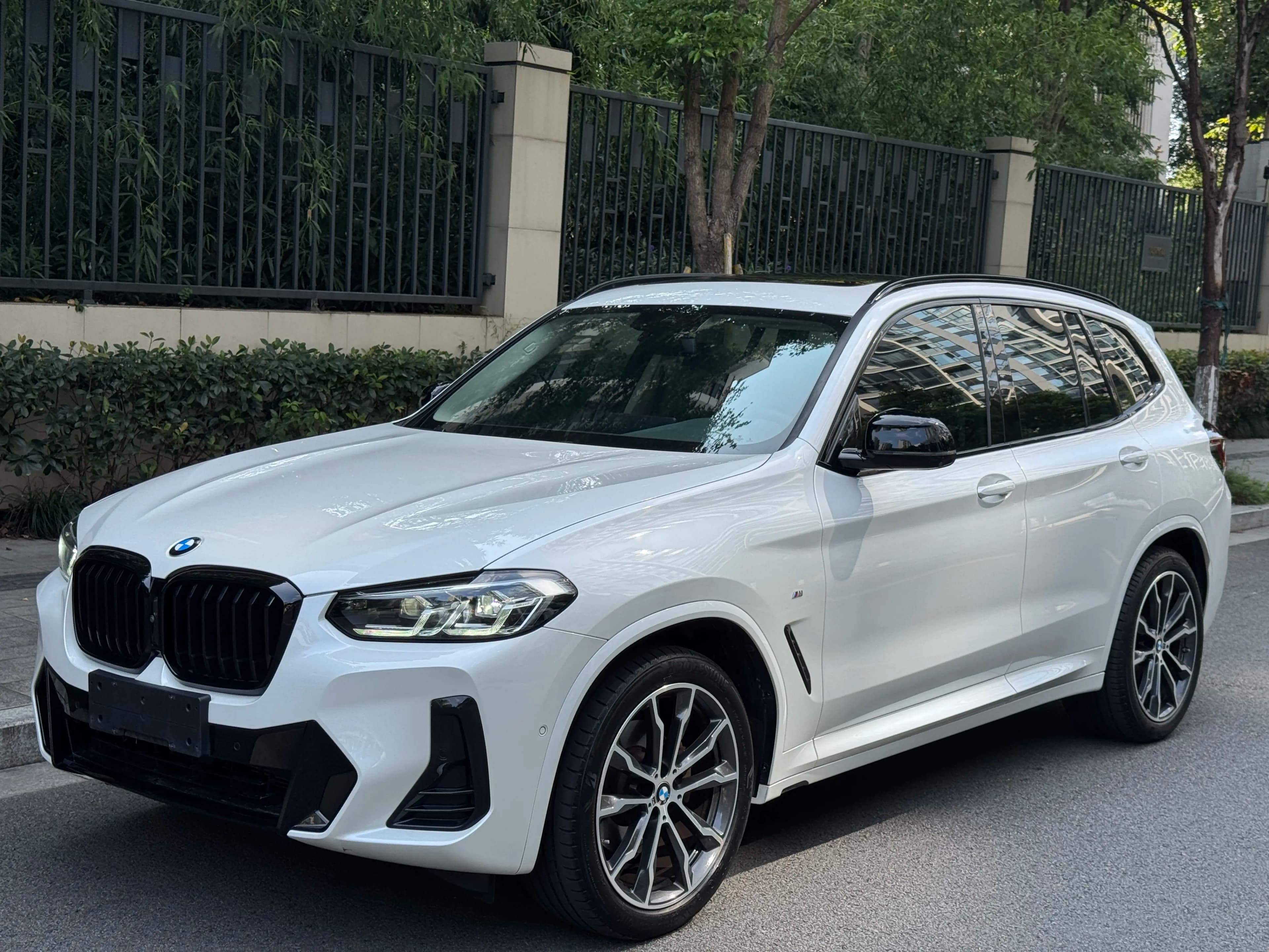 BMW X3 2023 г. 60000 км.