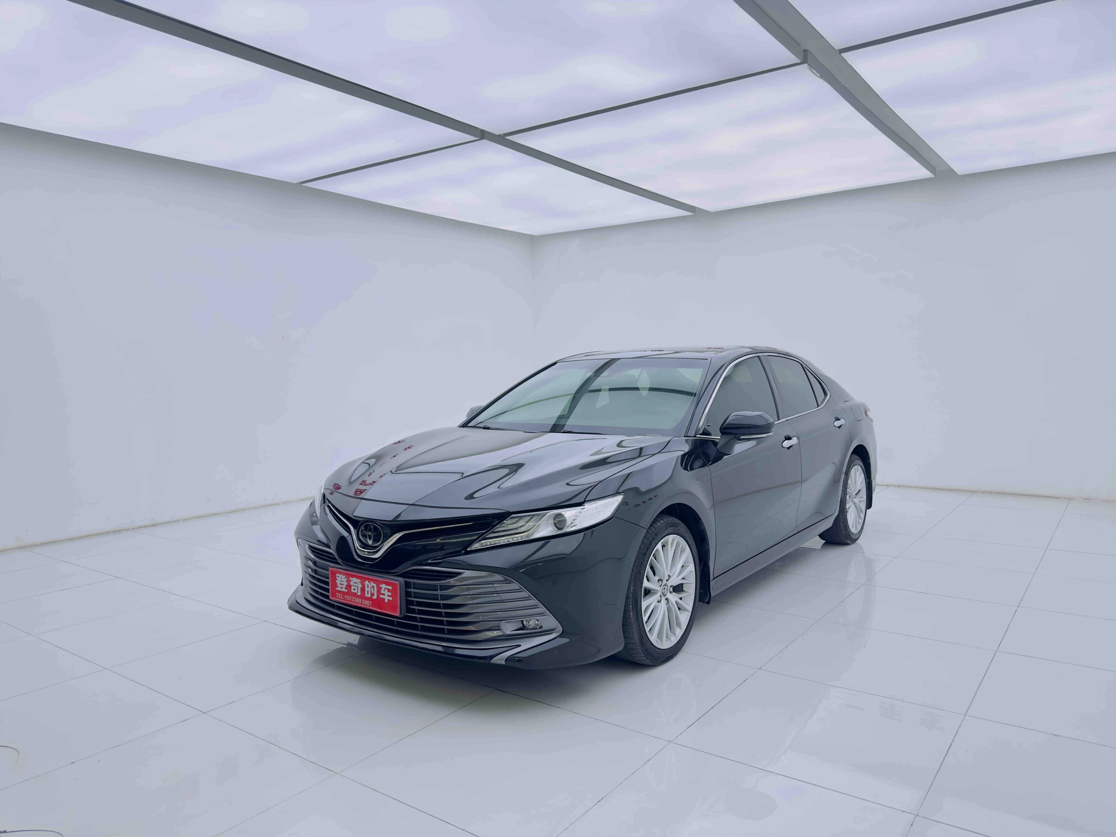 Toyota Camry 2021 г. 99545 км.