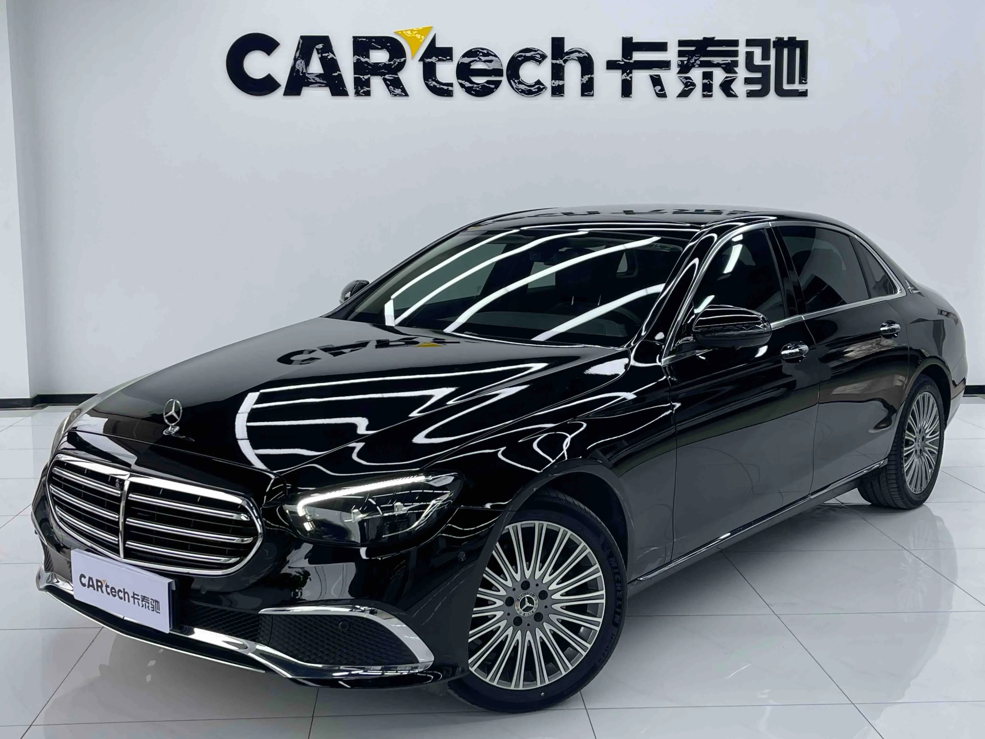 Mercedes-Benz E-Class 2022 г. 46087 км.