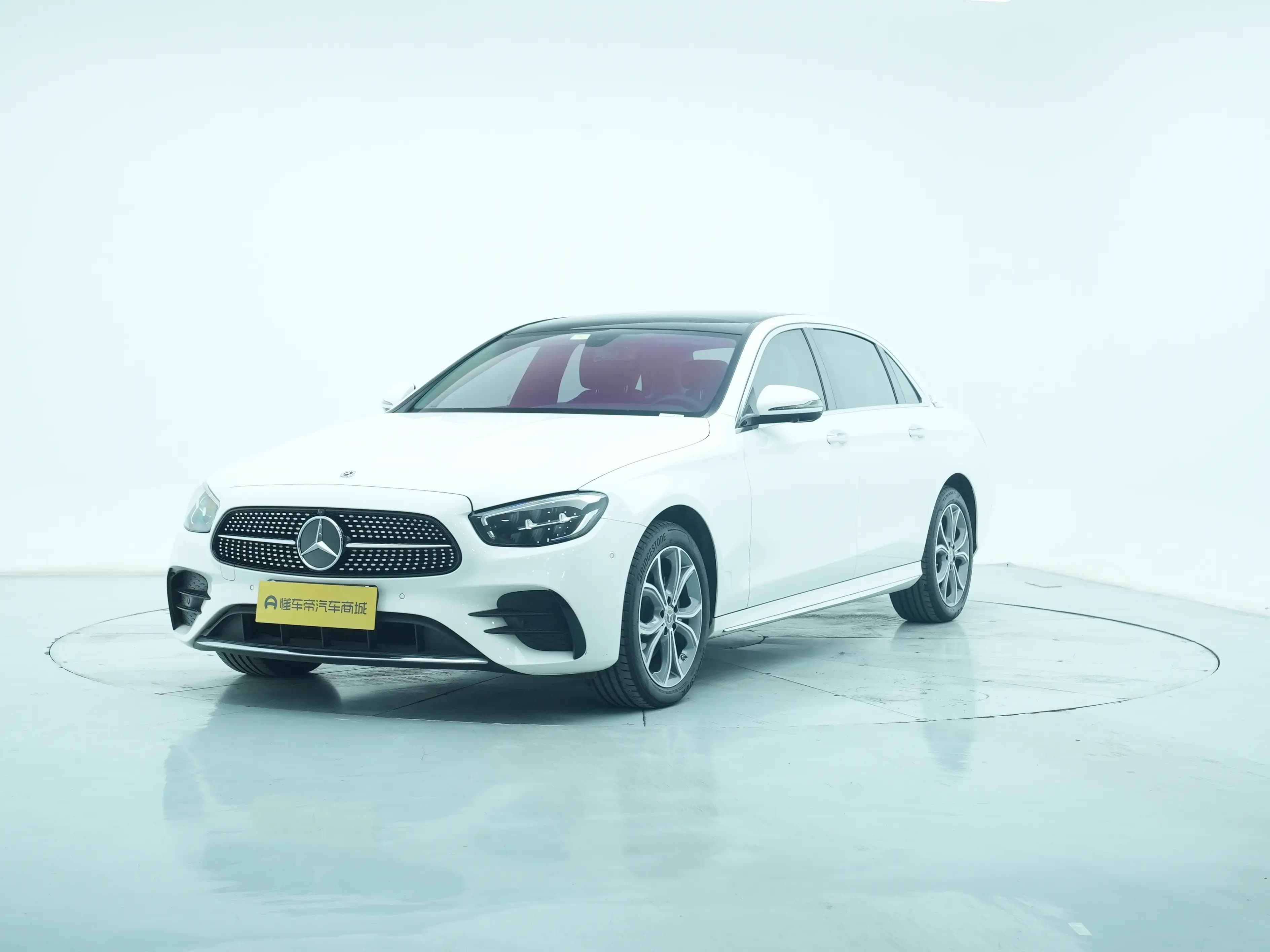 Mercedes-Benz E-Class 2021 г. 29288 км.