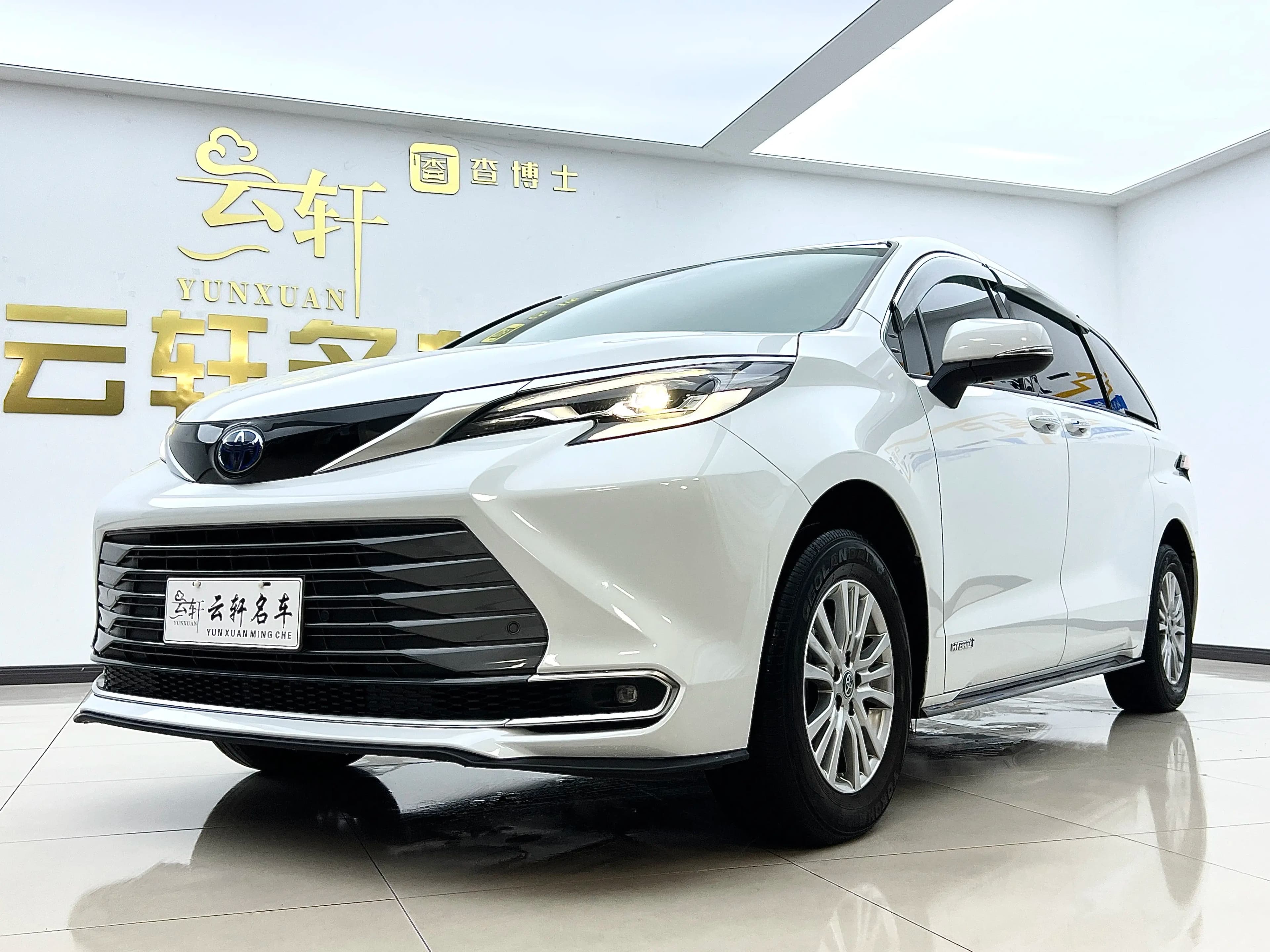 Toyota Sienna 2022 г. 70043 км.