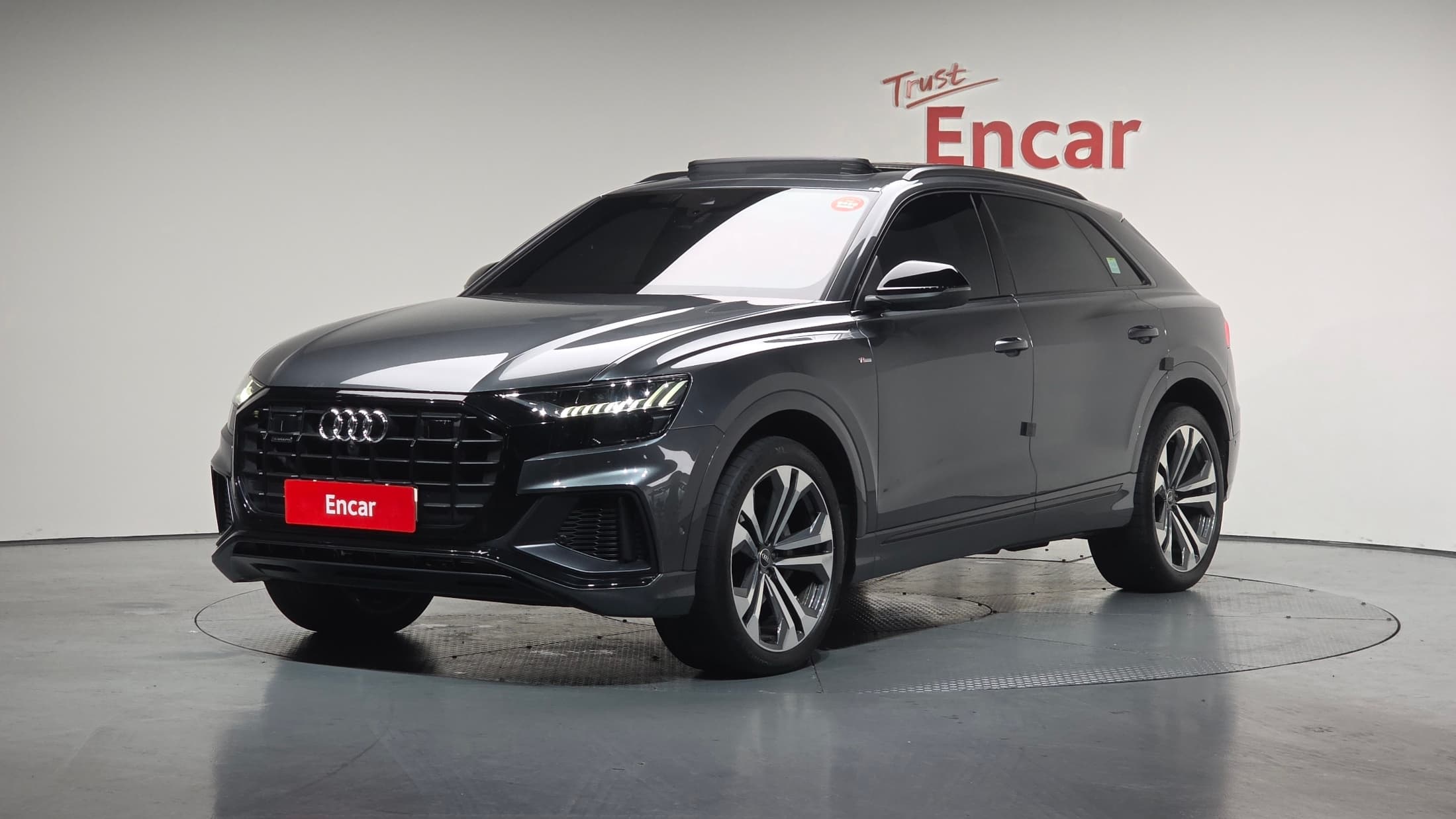 Audi Q8