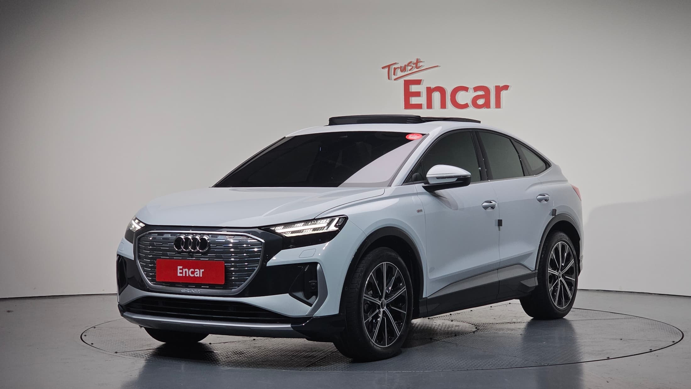 Audi Q8 Sportback e-tron