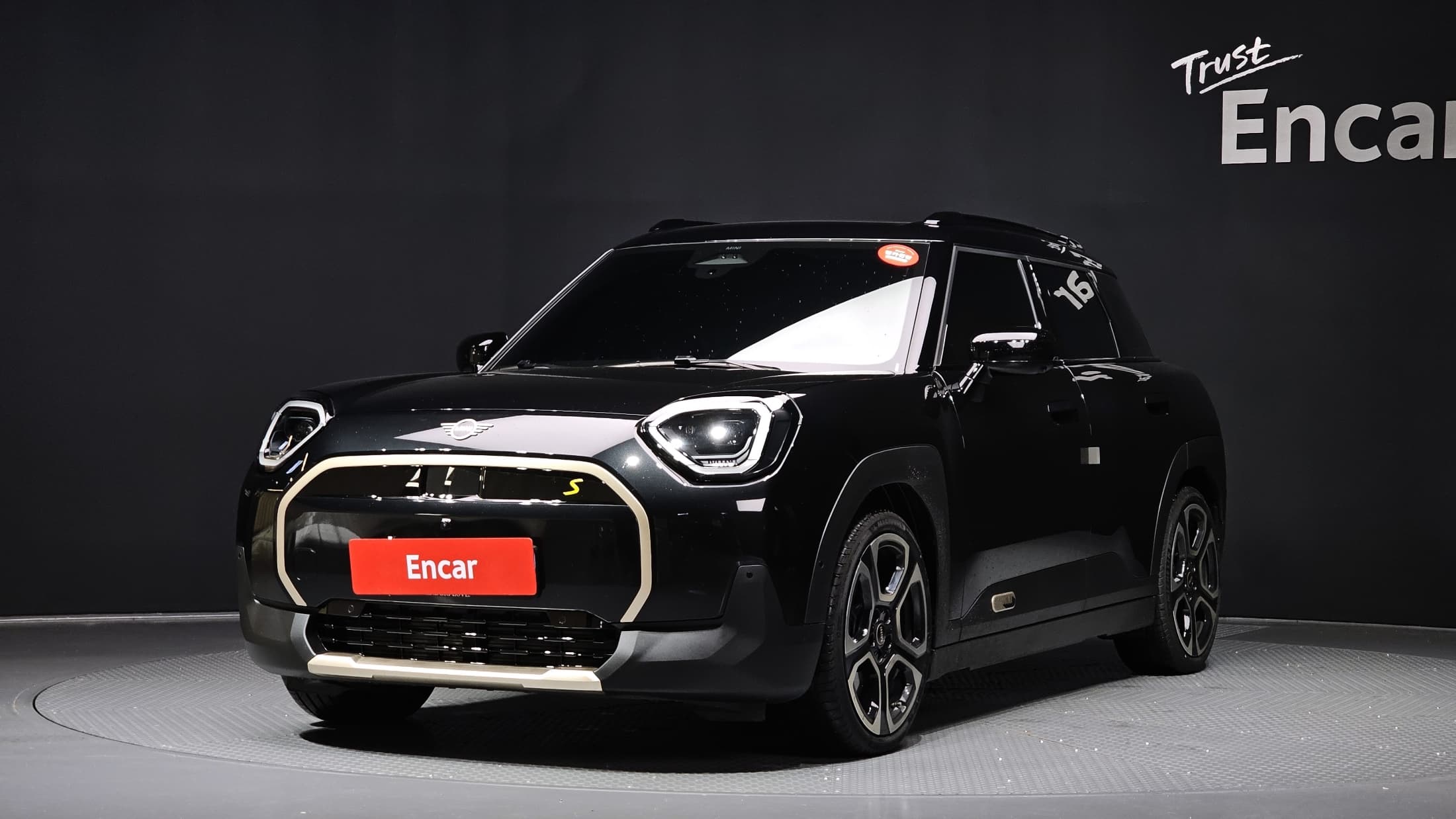 MINI Aceman SE
