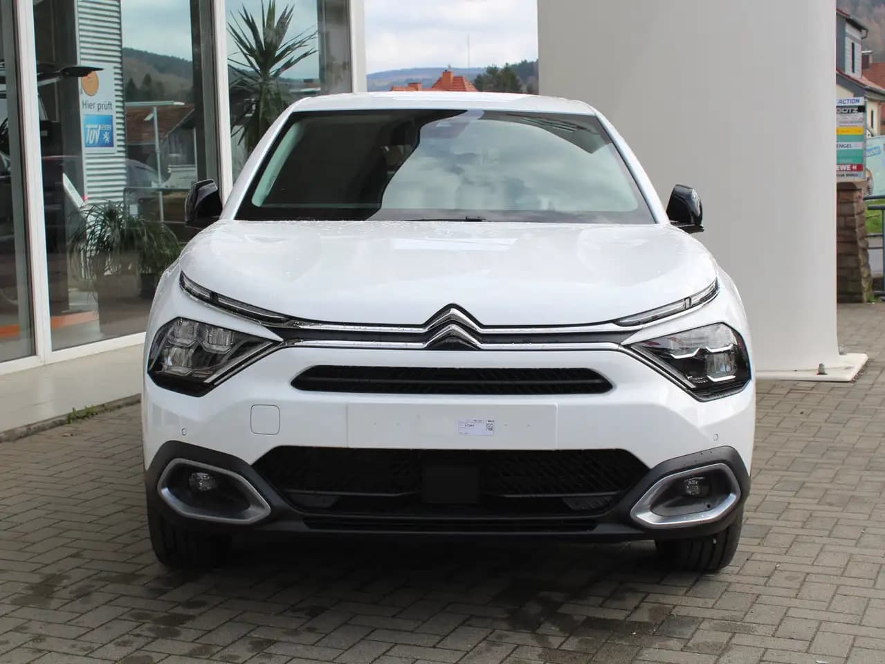 Citroen C4 2023 г.