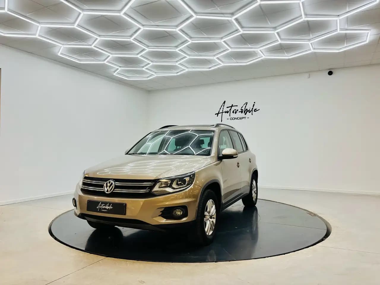 Volkswagen Tiguan 2.0 TDI MT (150 л.с.) 2024 г. 1 км