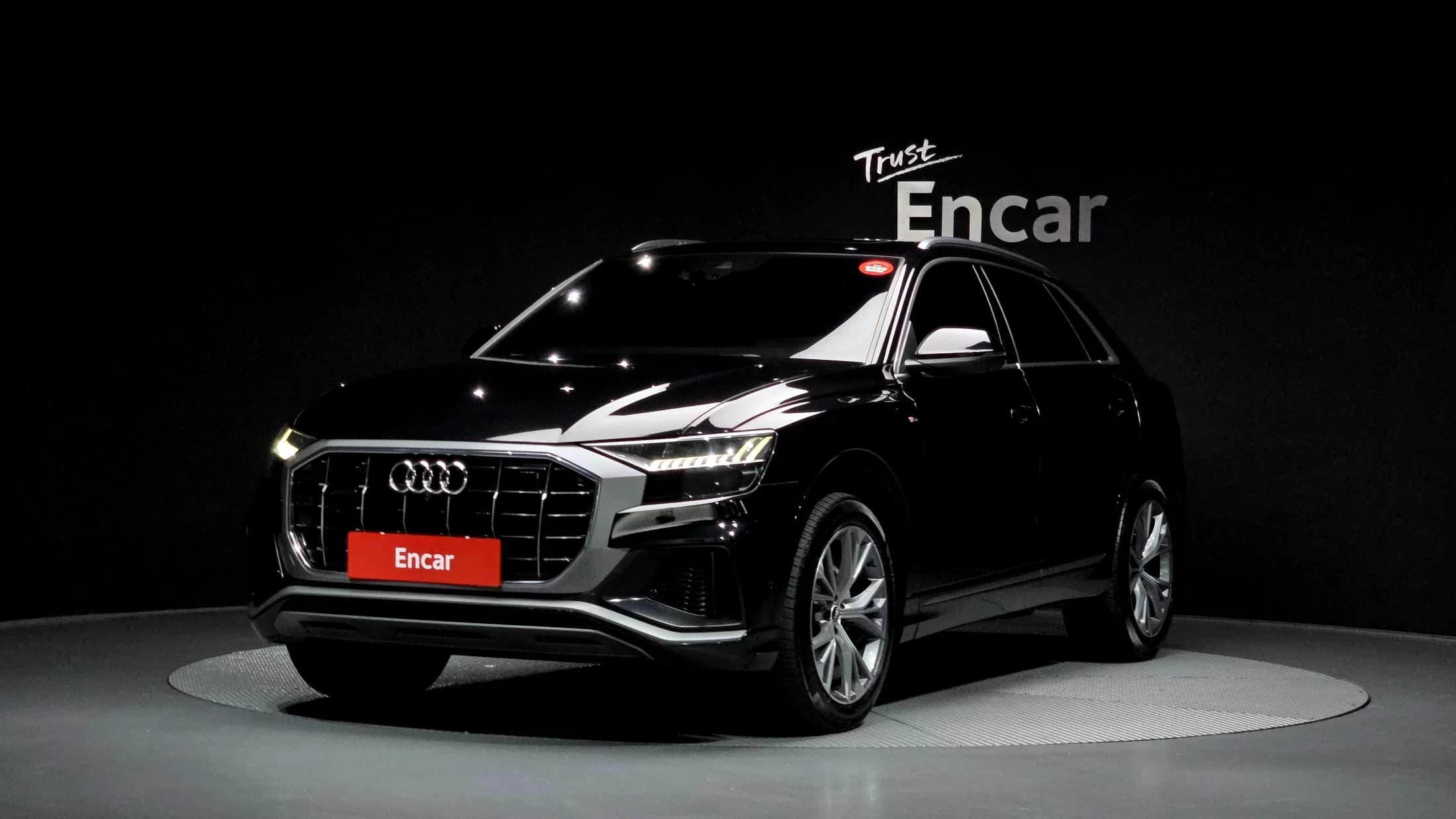 Audi Q8 50 TDI Quattro Premium, 2021 г. 160220 км.