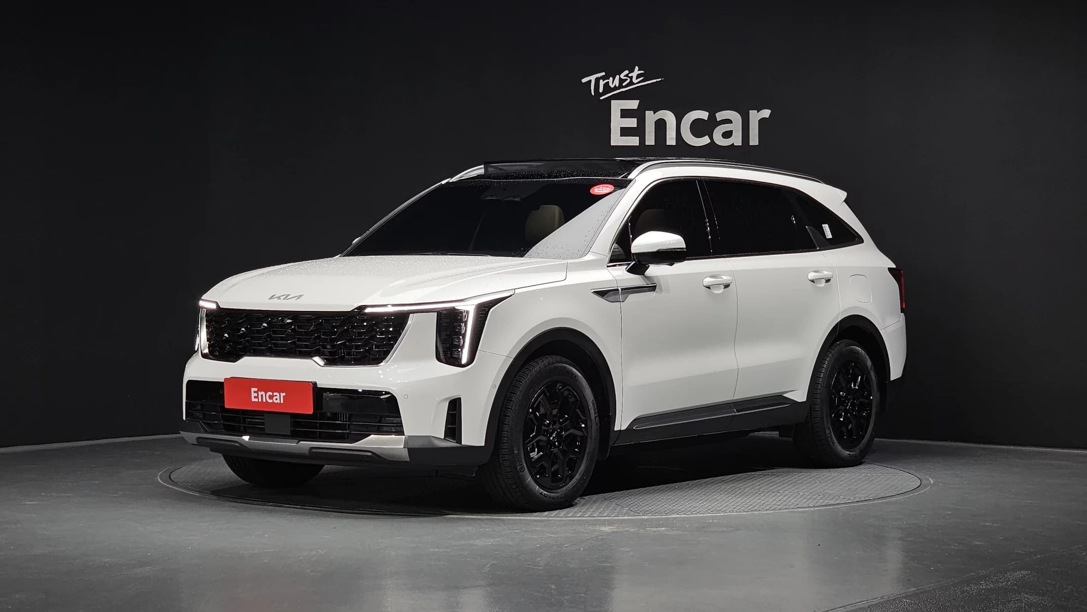 Kia Sorento HEV 1.6 2WD Signature, гибрид, 2023 г. 15104 км.