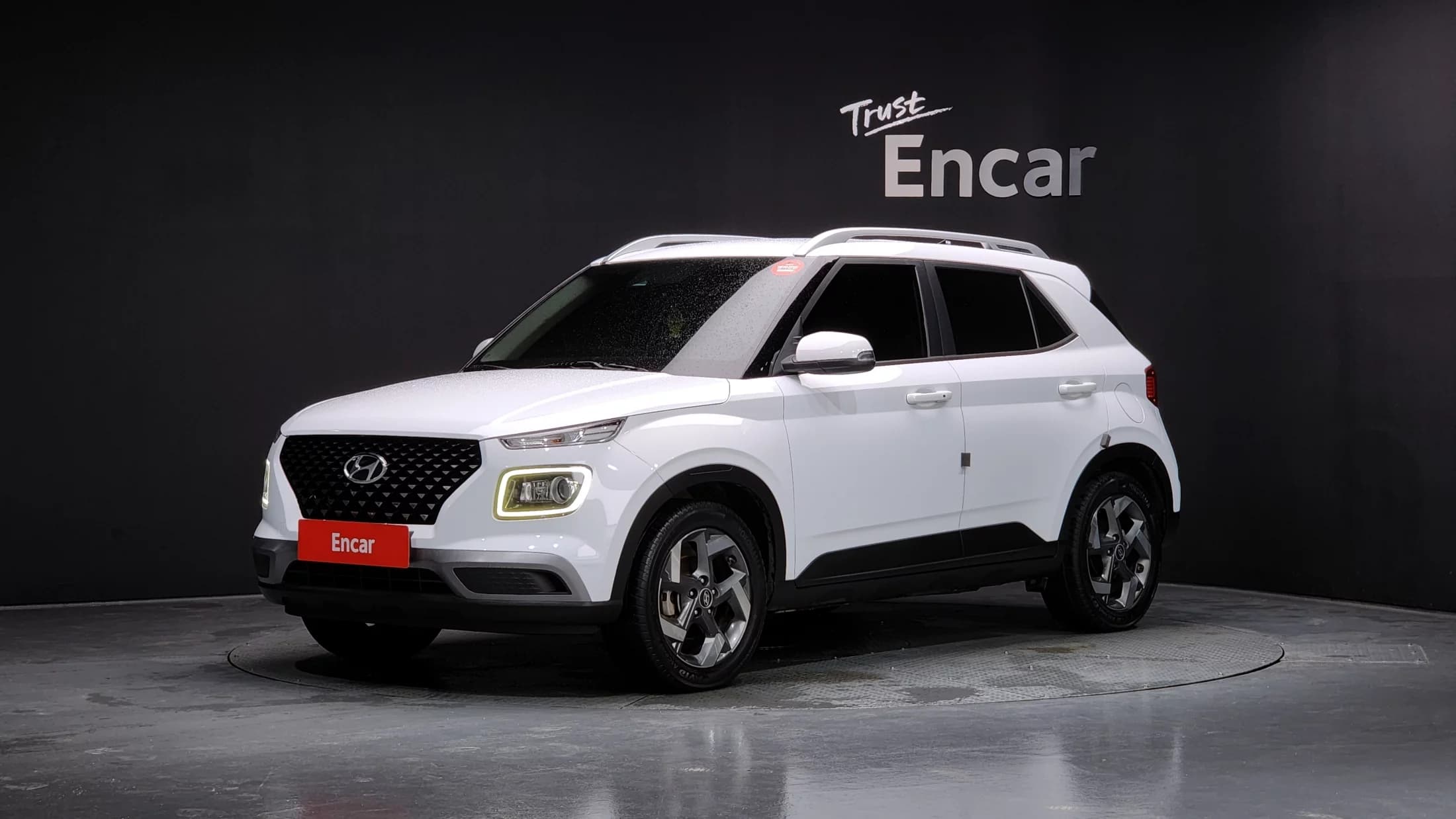 Hyundai Venue 1.6 Flux, 2021 г. 105461 км.