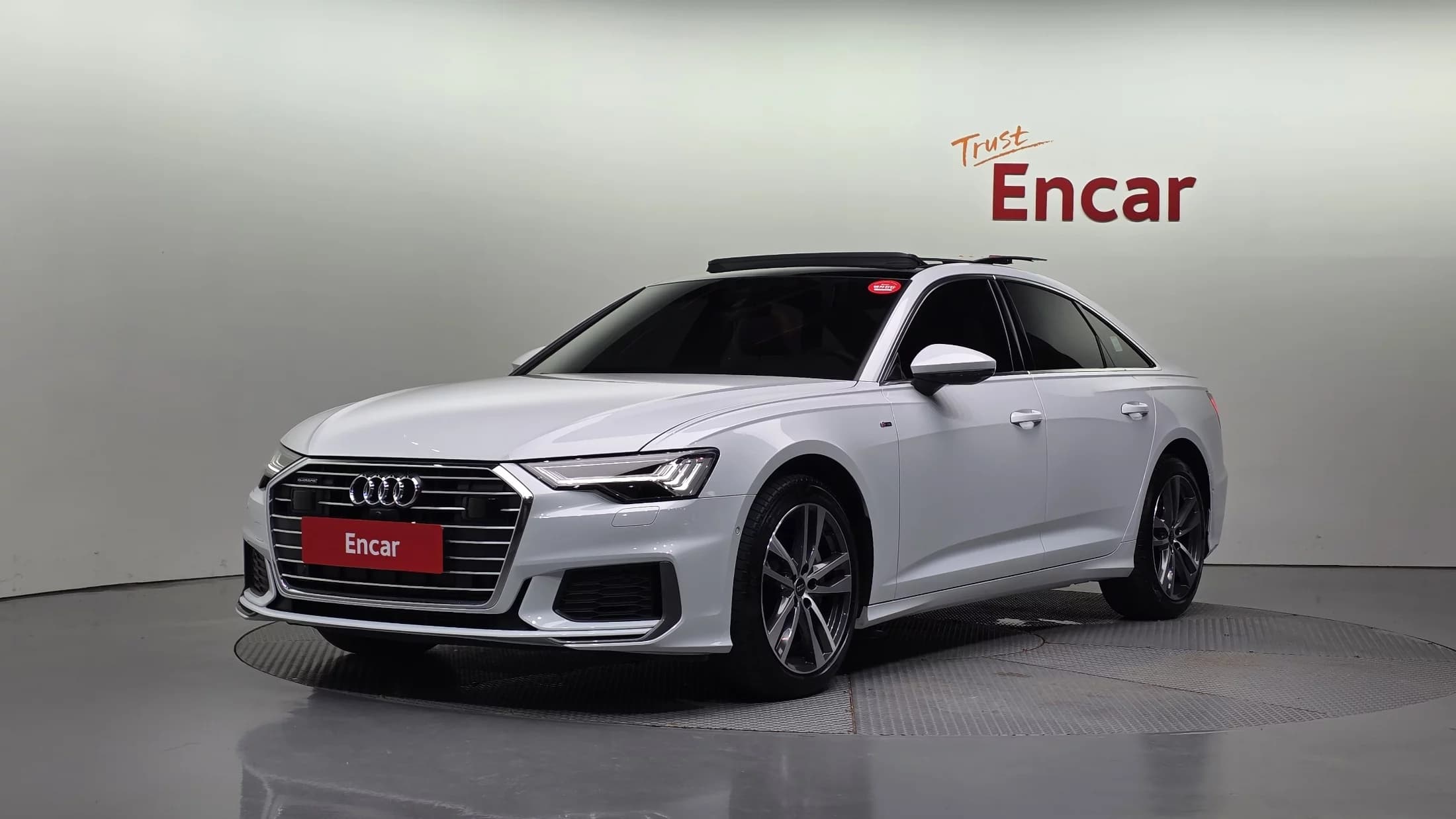 Audi A6 45 TFSI Quattro Premium, 2023 г. 26105 км.