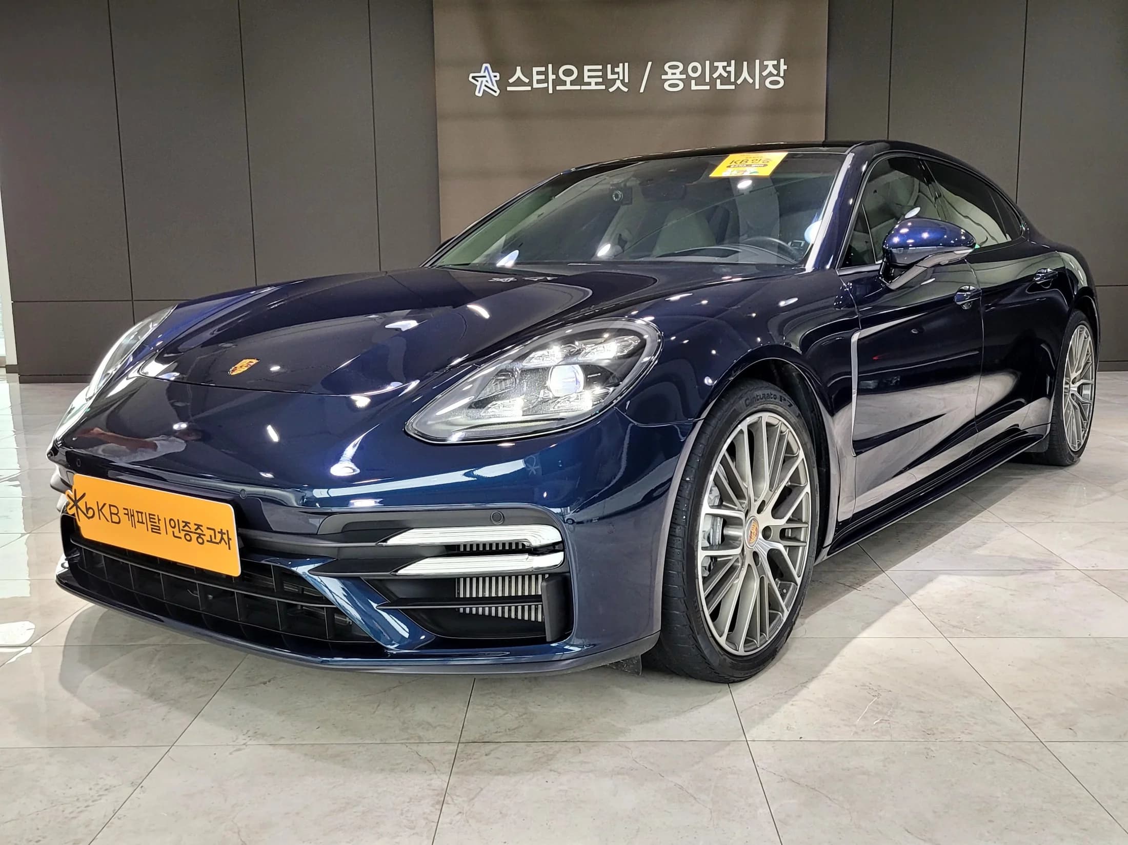 Porsche PANAMERA 2.9 AWD Executive, 2021 г. 57242 км.