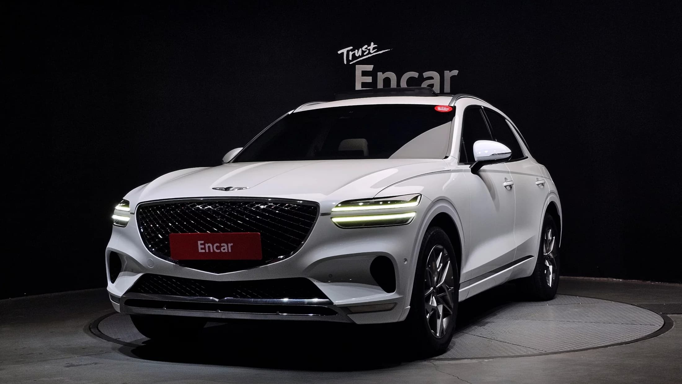 Genesis GV70 2.5T Gasoline AWD, 2023 г. 28606 км.