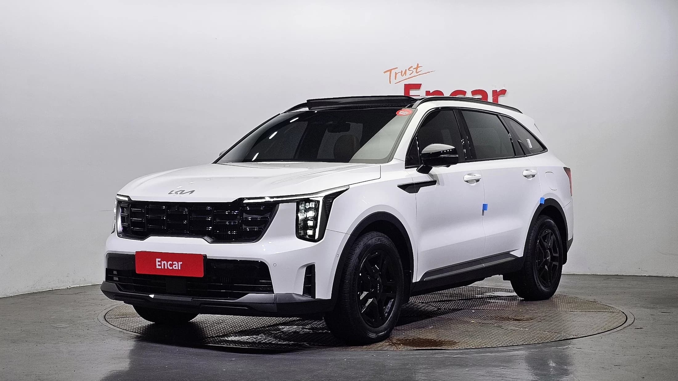 Kia Sorento HEV 1.6 2WD Gravity, гибрид, 2023 г. 25328 км.