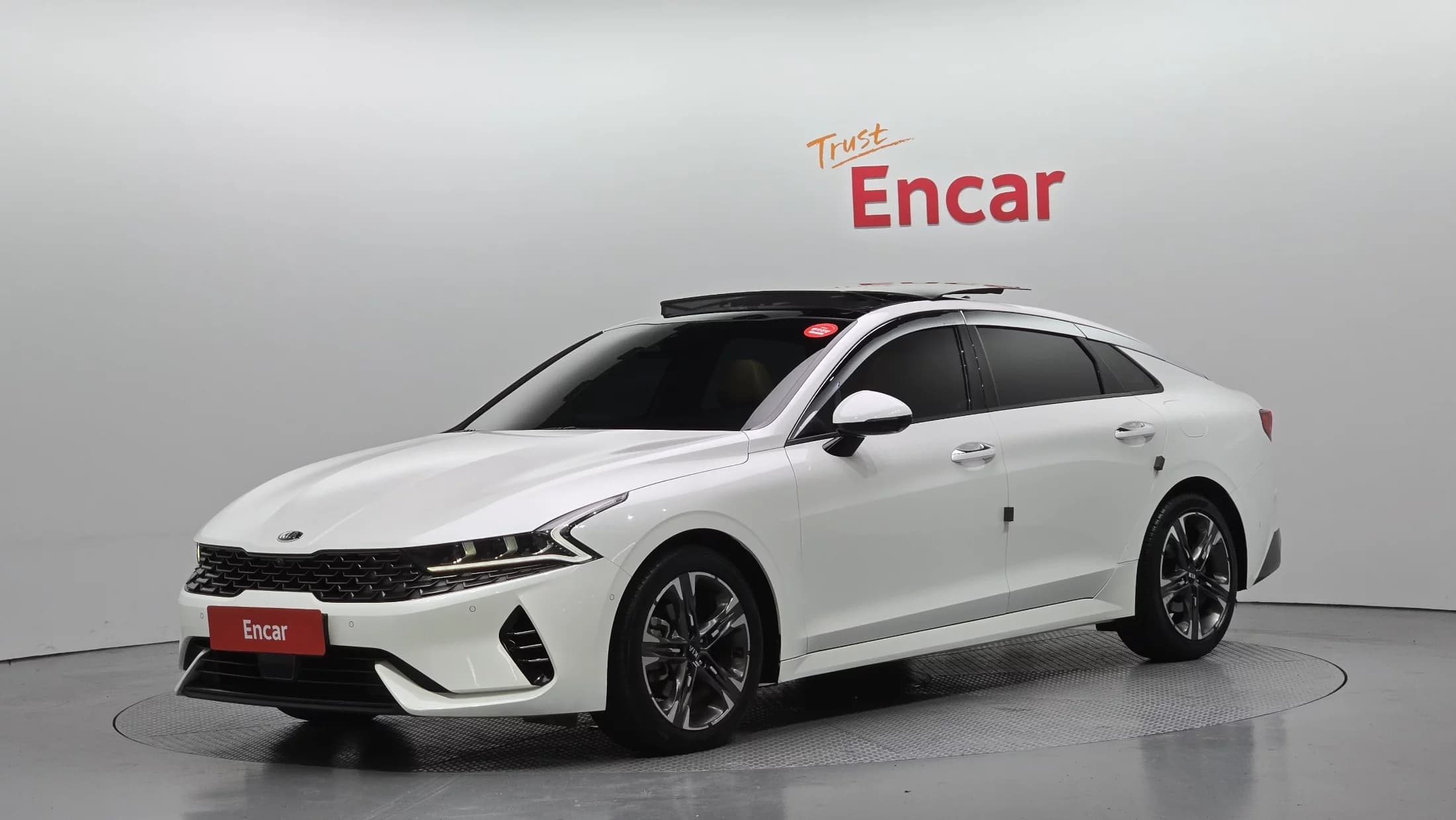 Kia K5 (Киа Оптима) Signature, гибрид, 2021 г. 55102 км.