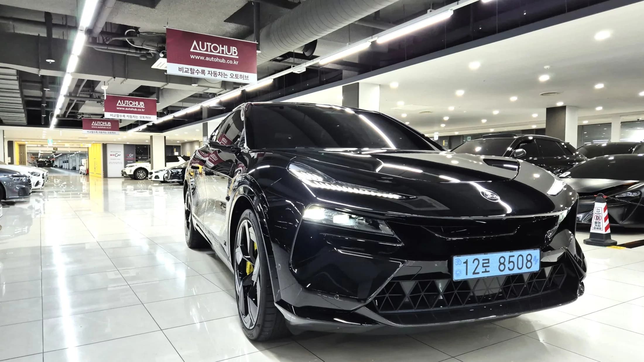 Lotus ELETRE R, электромобиль, 2024 г. 9151 км.