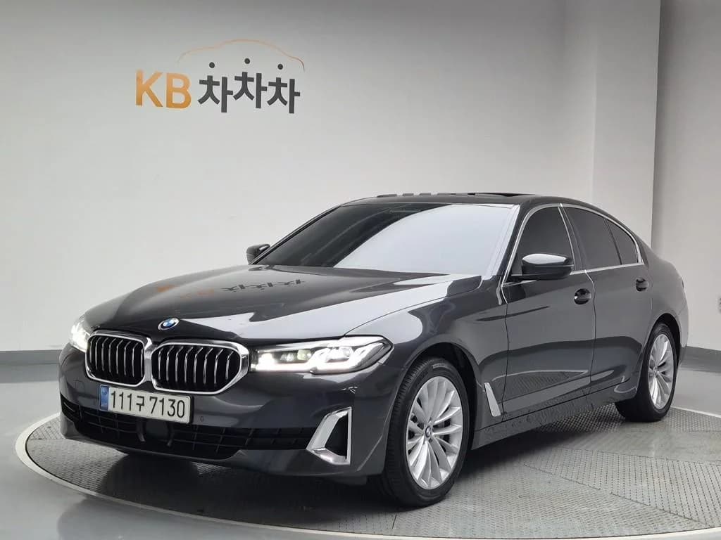 BMW 5-Series 530i xDrive Luxury, 2021 г. 128847 км.