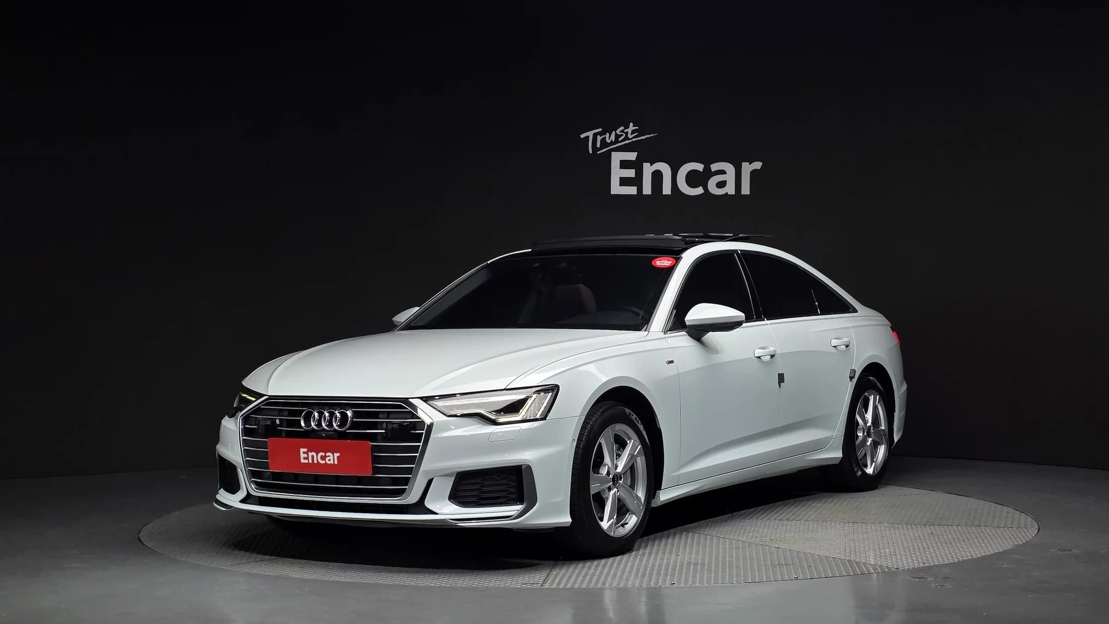 Audi A6 45 TFSI, 2021 г. 77302 км.