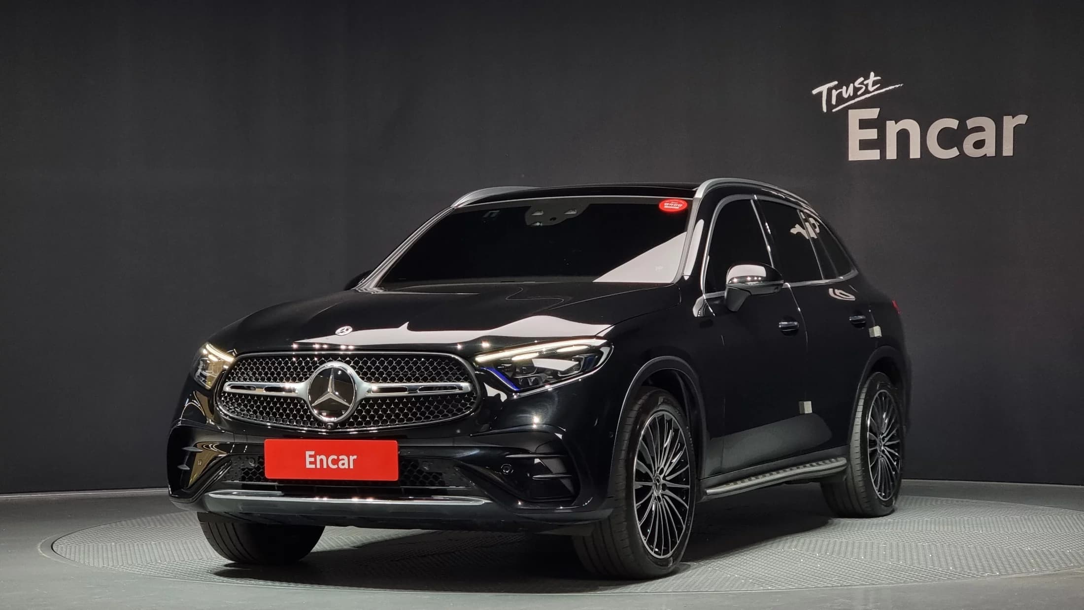 Mercedes-Benz GLC-Class GLC300 4MATIC AMG Line, 2023 г. 43053 км.