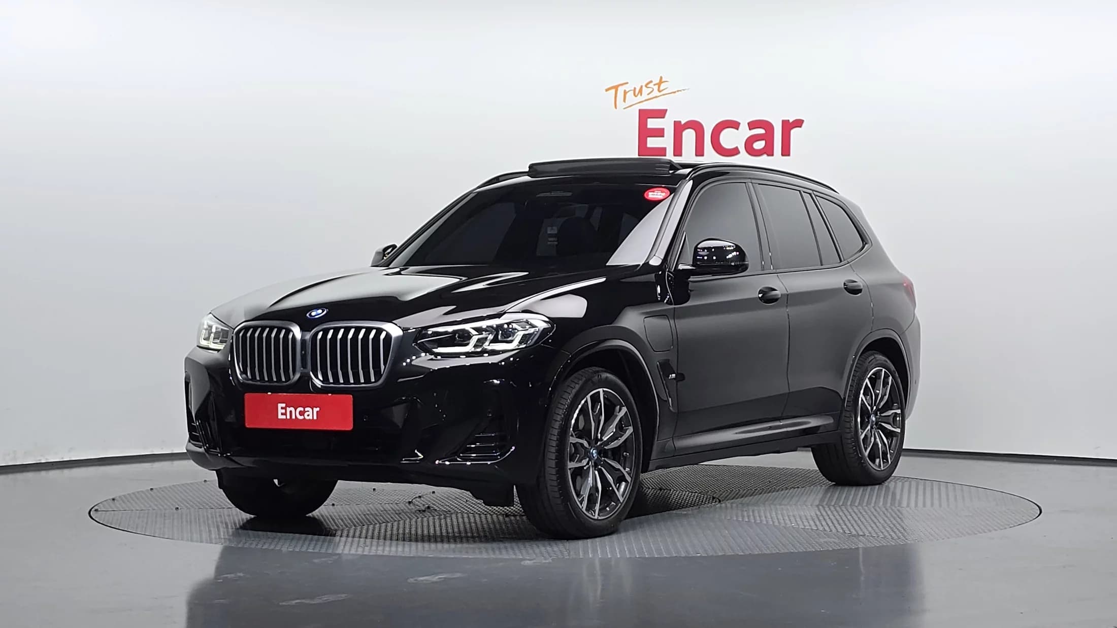 BMW X3 xDrive 30e M Sport, гибрид, 2024 г. 17178 км.