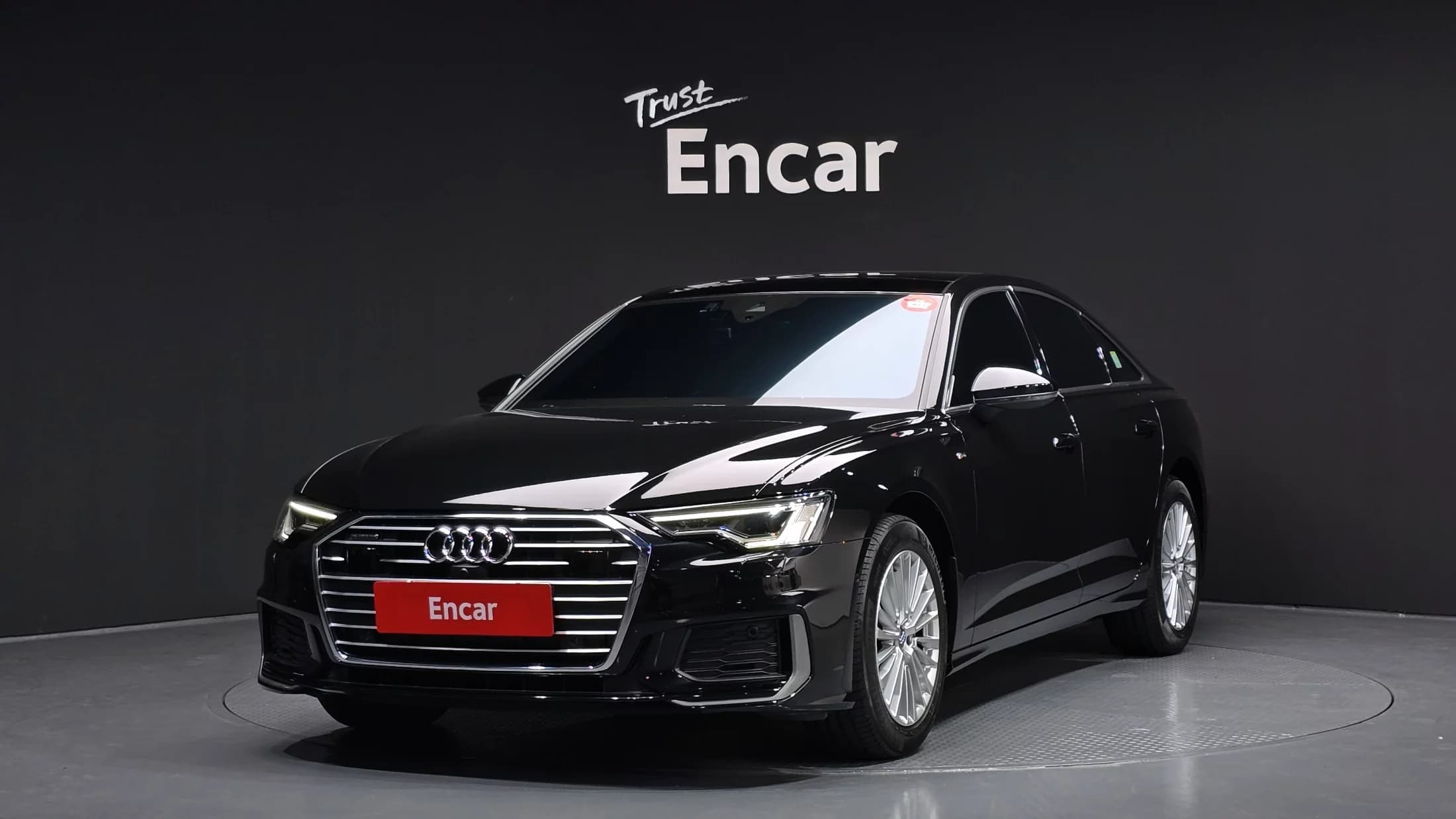 Audi A6 40 TDI Quattro Premium C7, 2021 г. 14176 км.