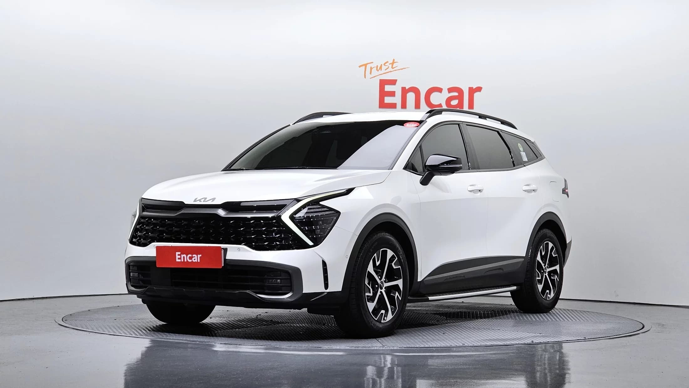Kia Sportage Signature Gravity 2WD, гибрид, 2021 г. 47076 км.
