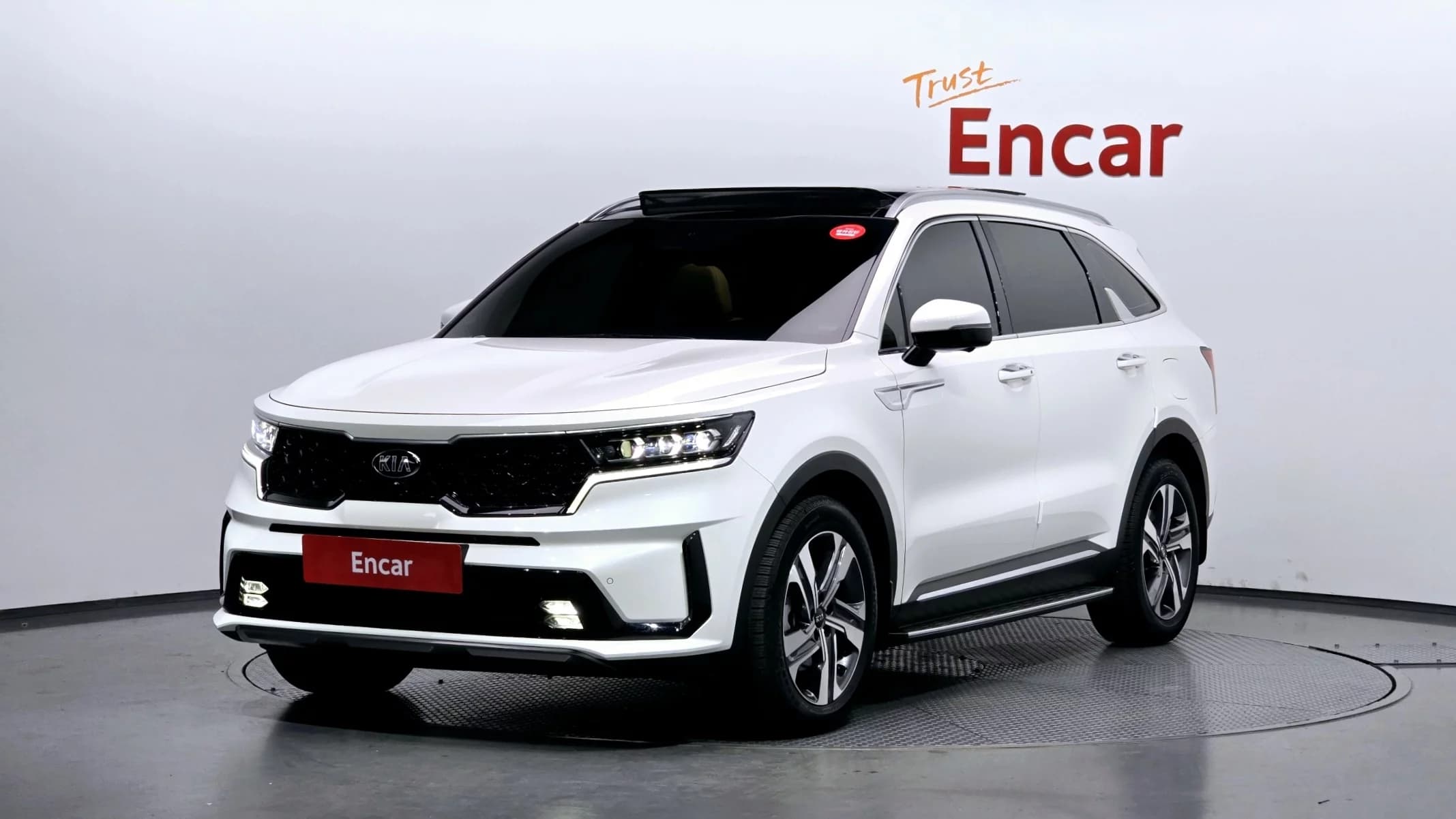 Kia Sorento HEV 1.6 2WD Signature, гибрид, 2021 г. 28419 км.