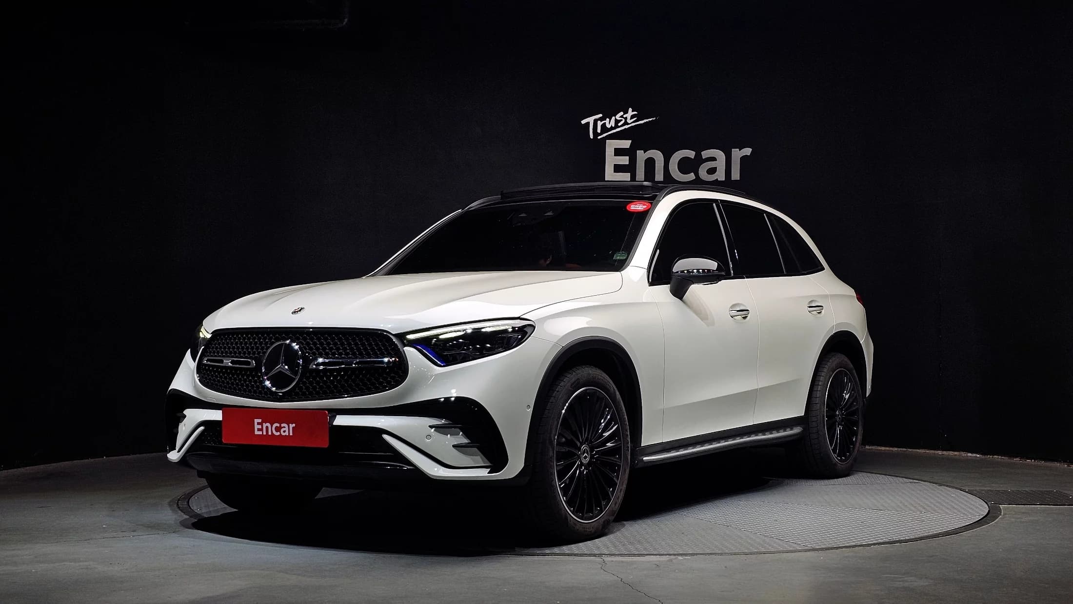 Mercedes-Benz GLC-Class GLC300 4MATIC Online Special, 2023 г. 19748 км.
