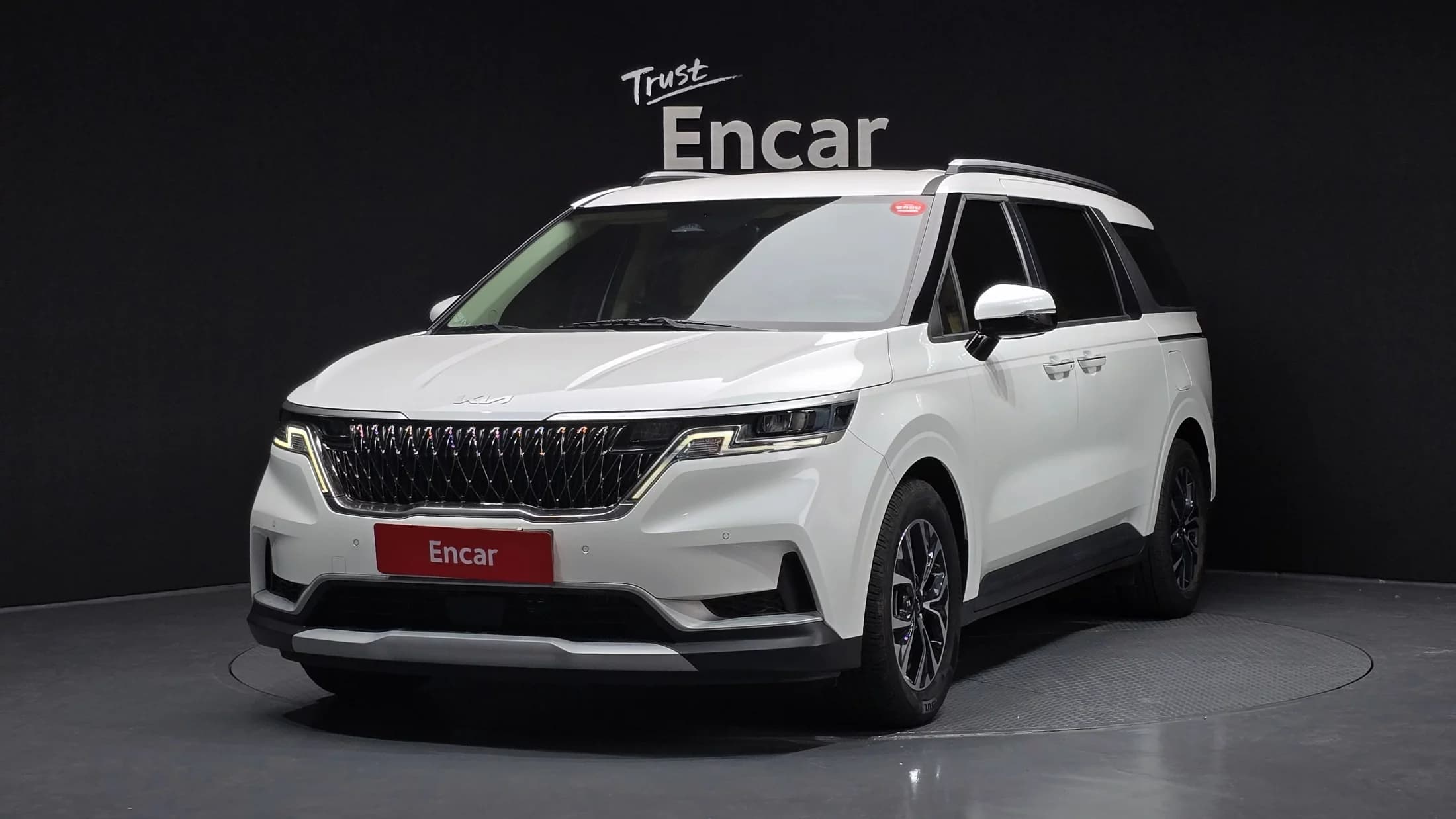 Kia Carnival 9-Seater Prestige, 2023 г. 57577 км.