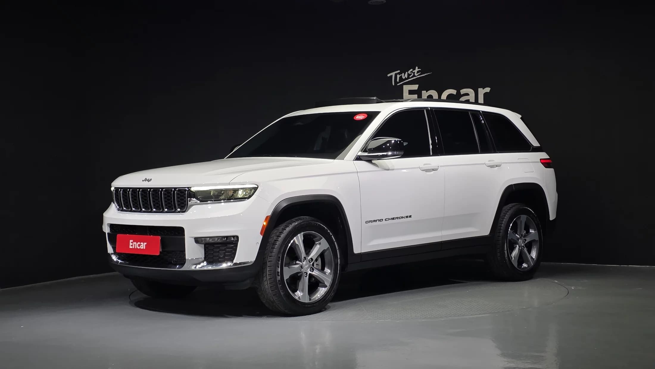 Jeep Grand Cherokee 3.6 Limited WK2, 2023 г. 82748 км.