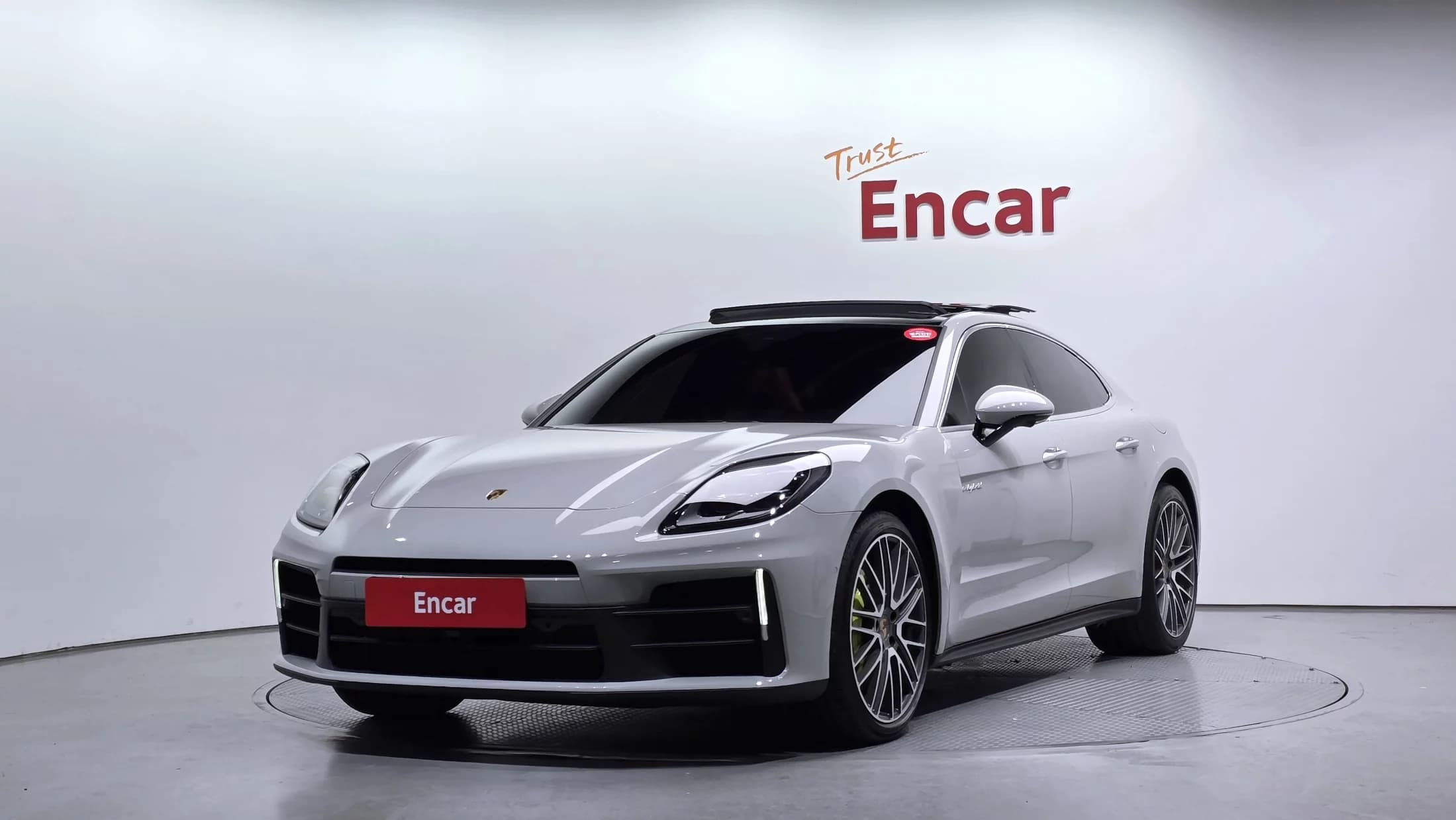 Porsche PANAMERA 2.9 AWD E-Hybrid, гибрид, 2024 г. 12601 км.