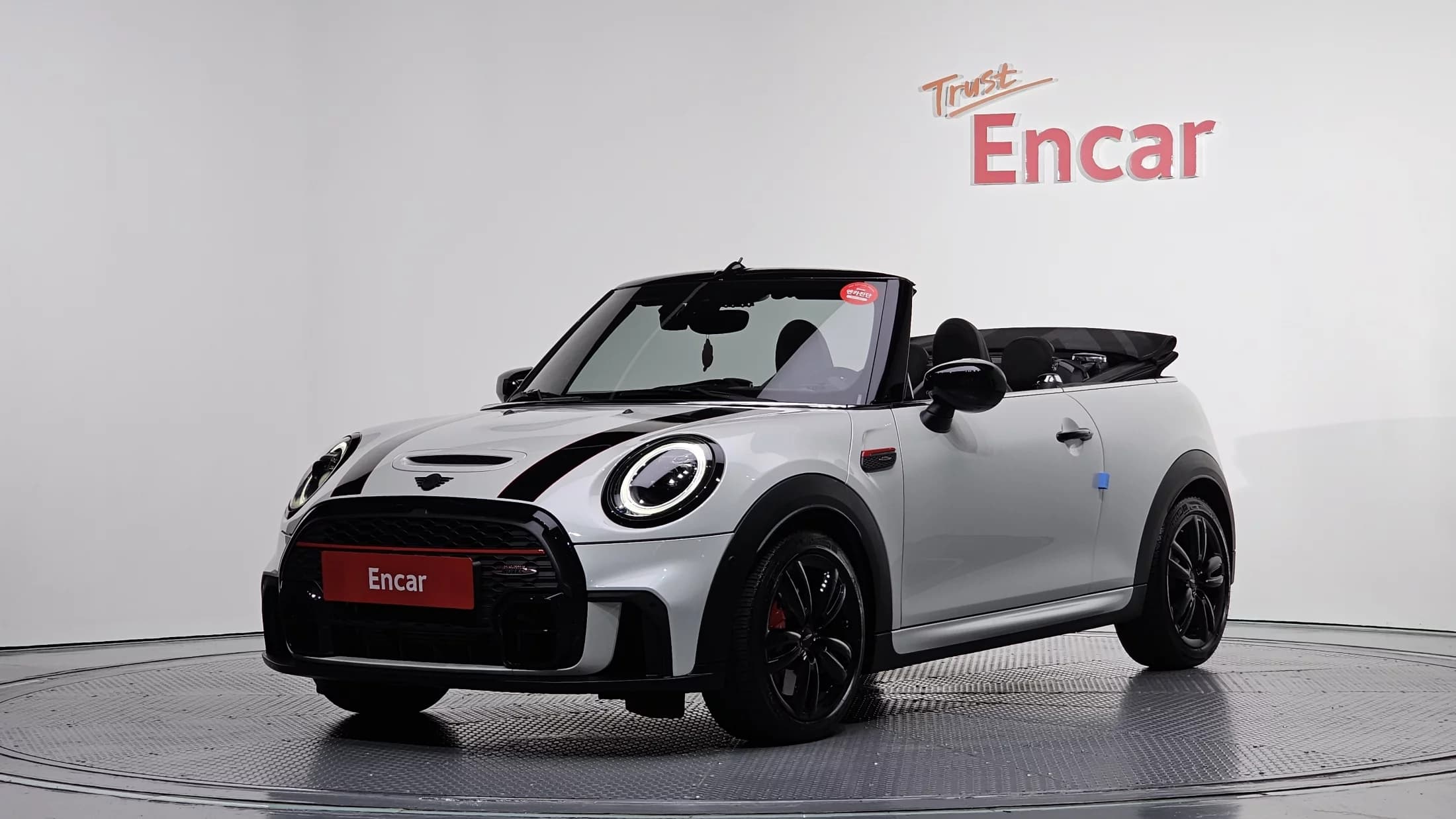 MINI Cooper Convertible JCW 3rd, 2023 г. 23007 км.
