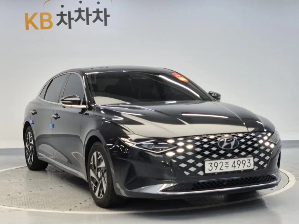 Hyundai Grandeur Le Blanc, гибрид, 2021 г. 122936 км.