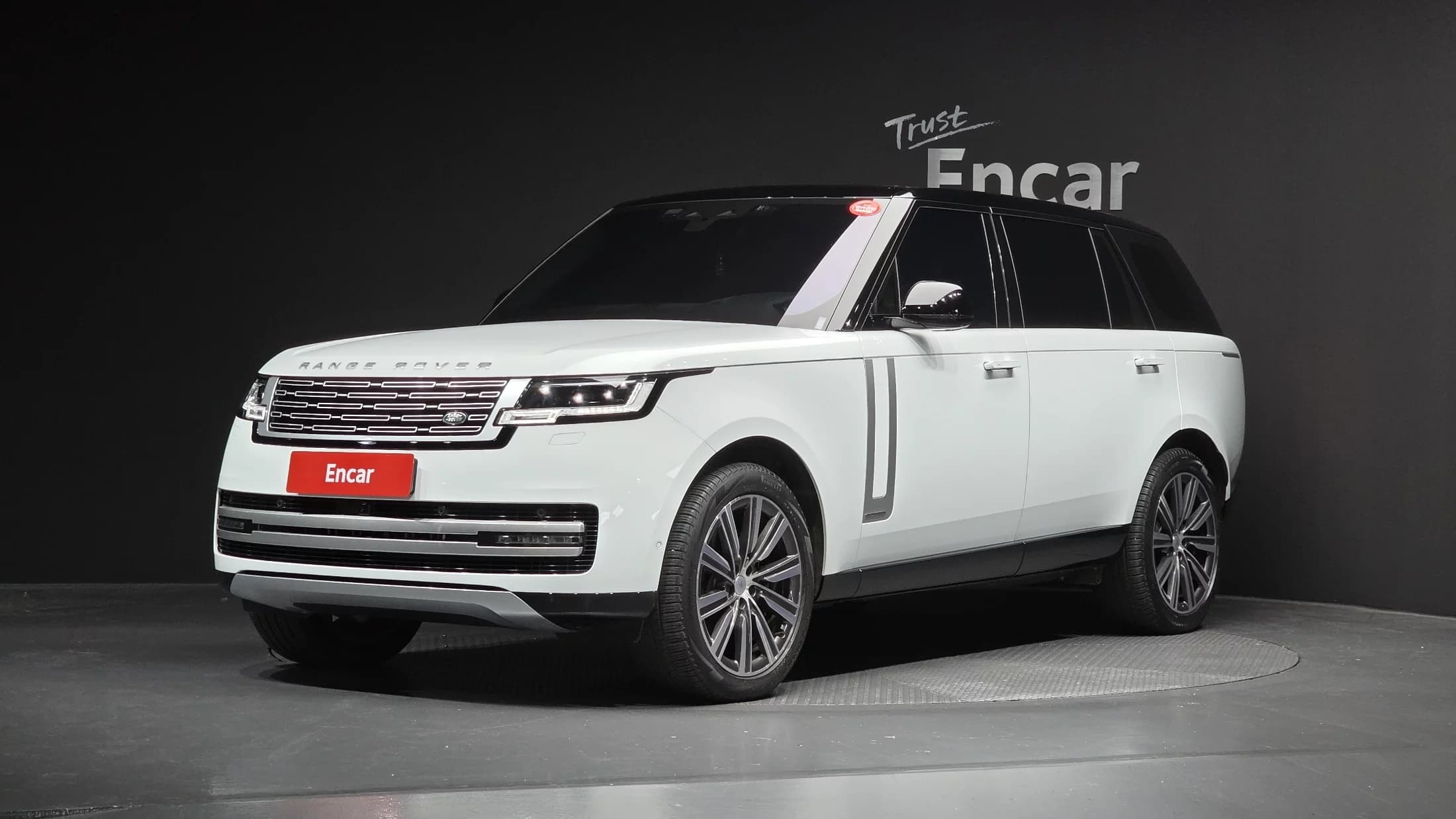 Land Rover Range Rover P530 Autobiography Long Wheel Base, 2023 г. 6577 км.