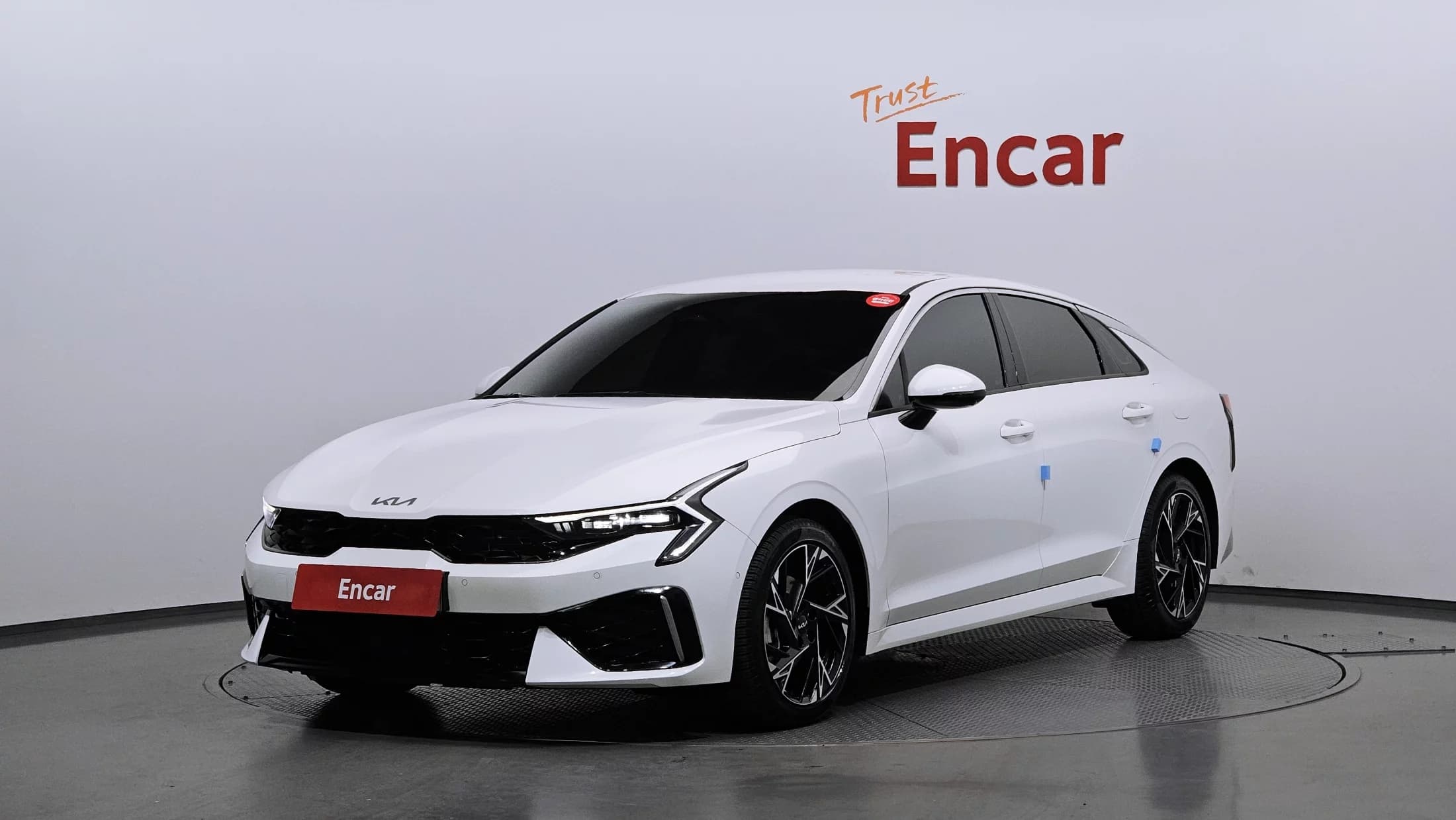 Kia K5 (Киа Оптима) 1.6 Turbo Signature, 2025 г. 16306 км.