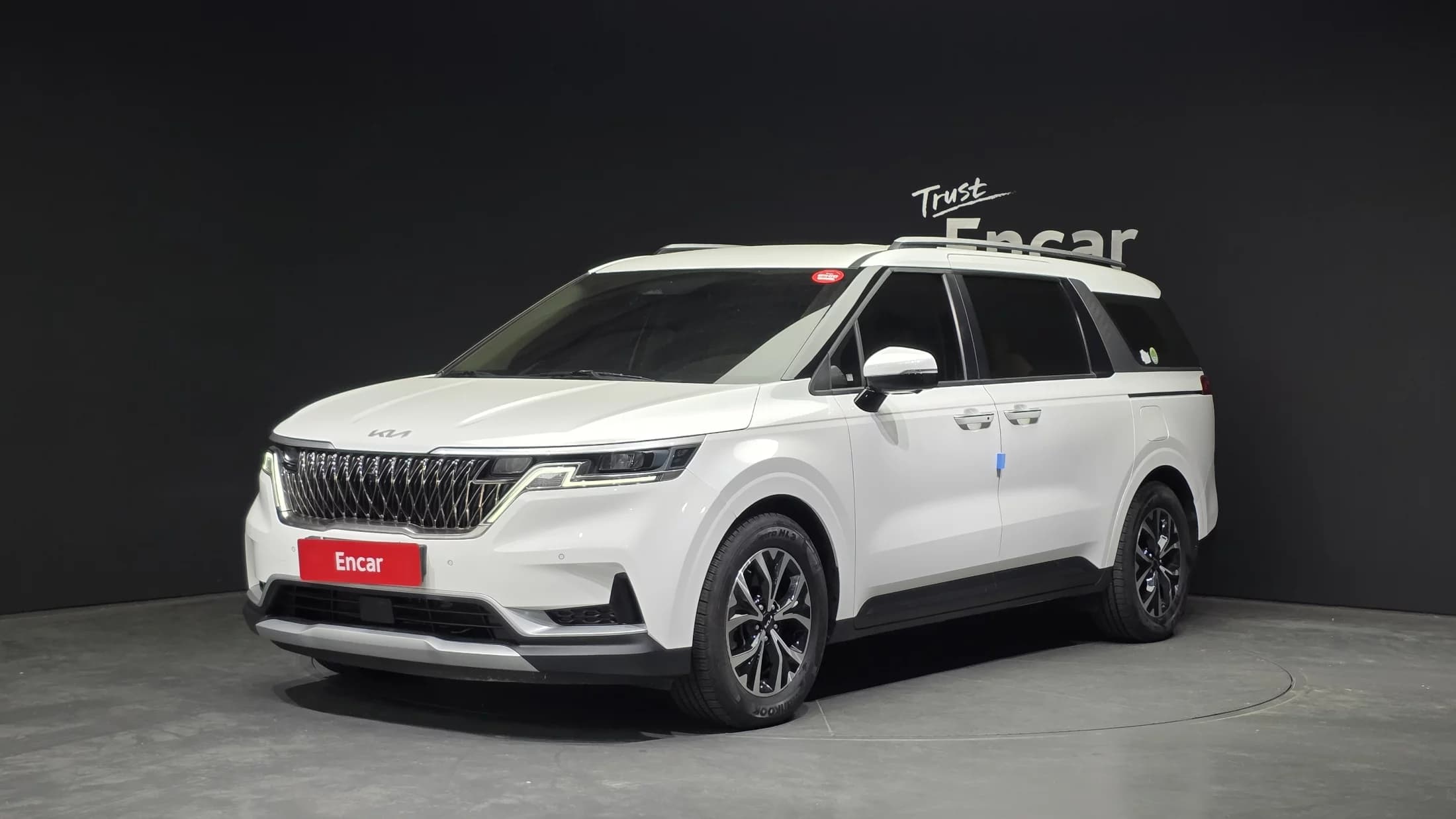 Kia Carnival Gasoline 9-Seater Prestige, 2022 г. 81549 км.