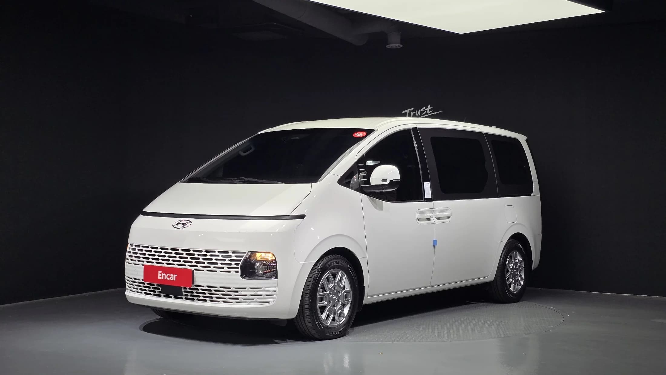 Hyundai Staria Tourer 9-Seater Modern, 2021 г. 67539 км.