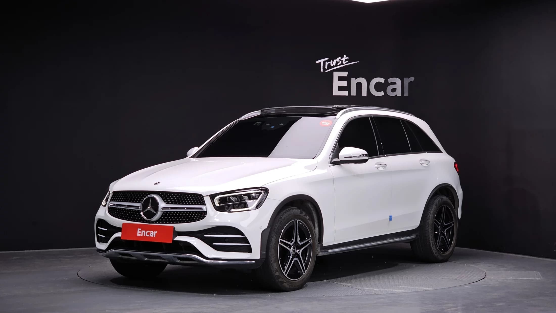 Mercedes-Benz GLC-Class GLC300 4MATIC, 2022 г. 33455 км.