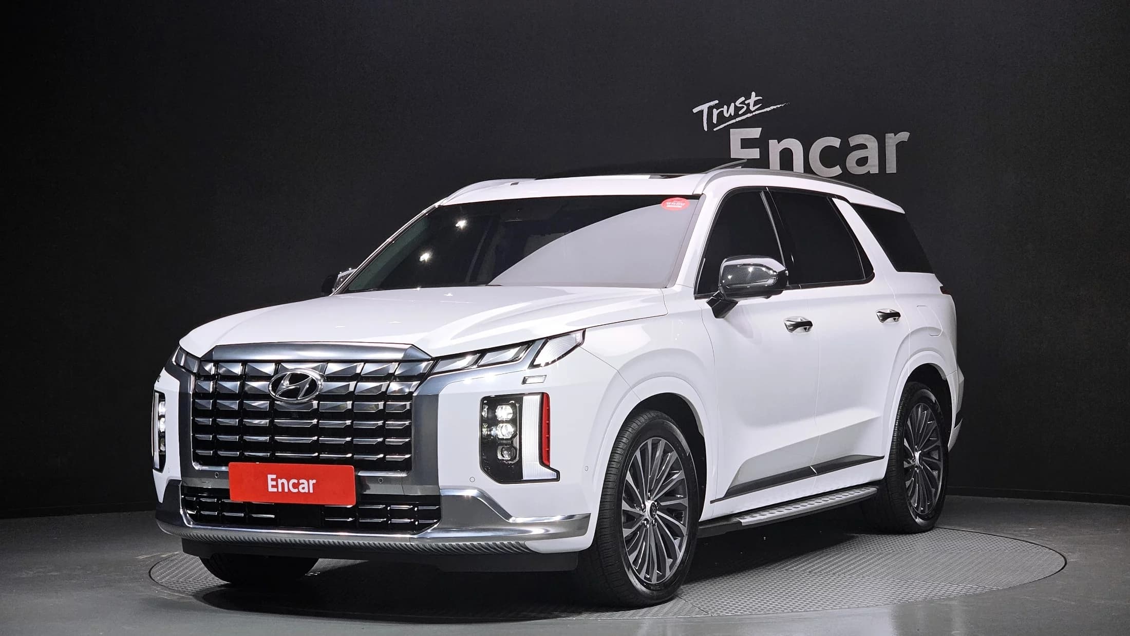 Hyundai Palisade Gasoline 3.8 4WD Calligraphy, 2023 г. 17872 км.