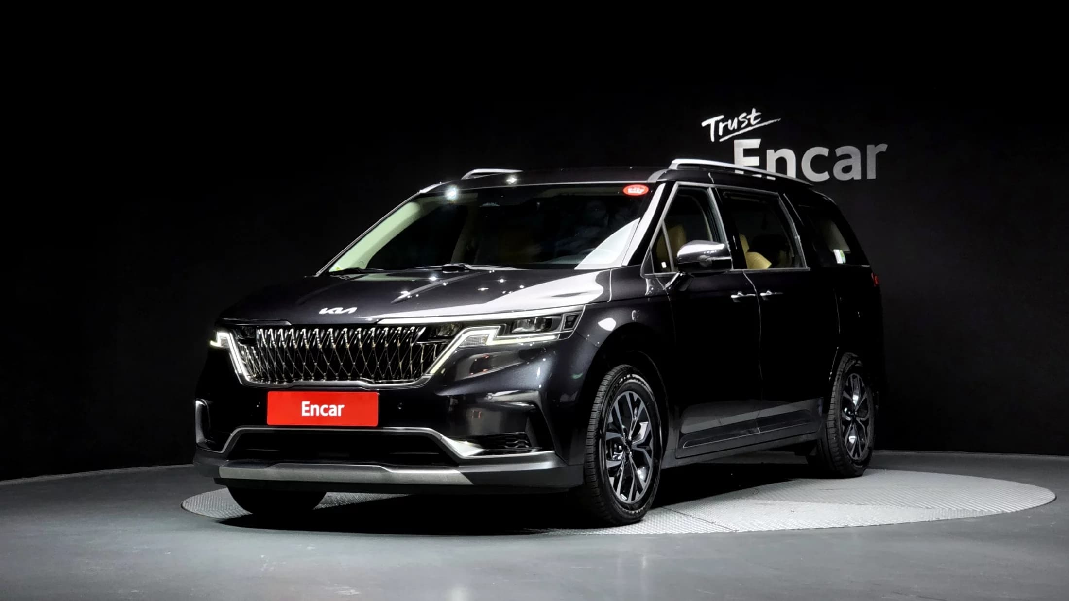 Kia Carnival 9-Seater Noblesse, 2023 г. 69948 км.